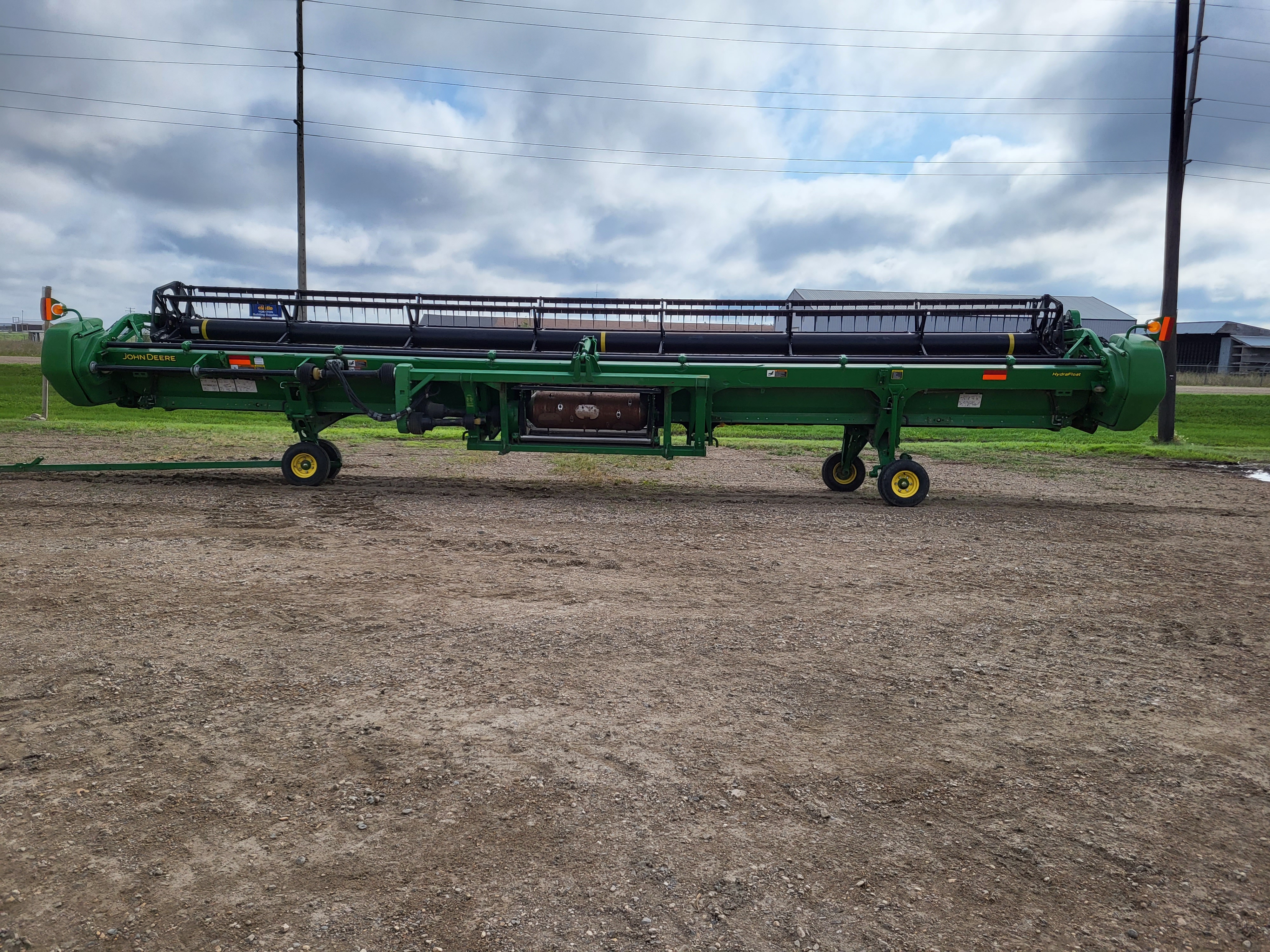 2010 John Deere 635D Header Rigid