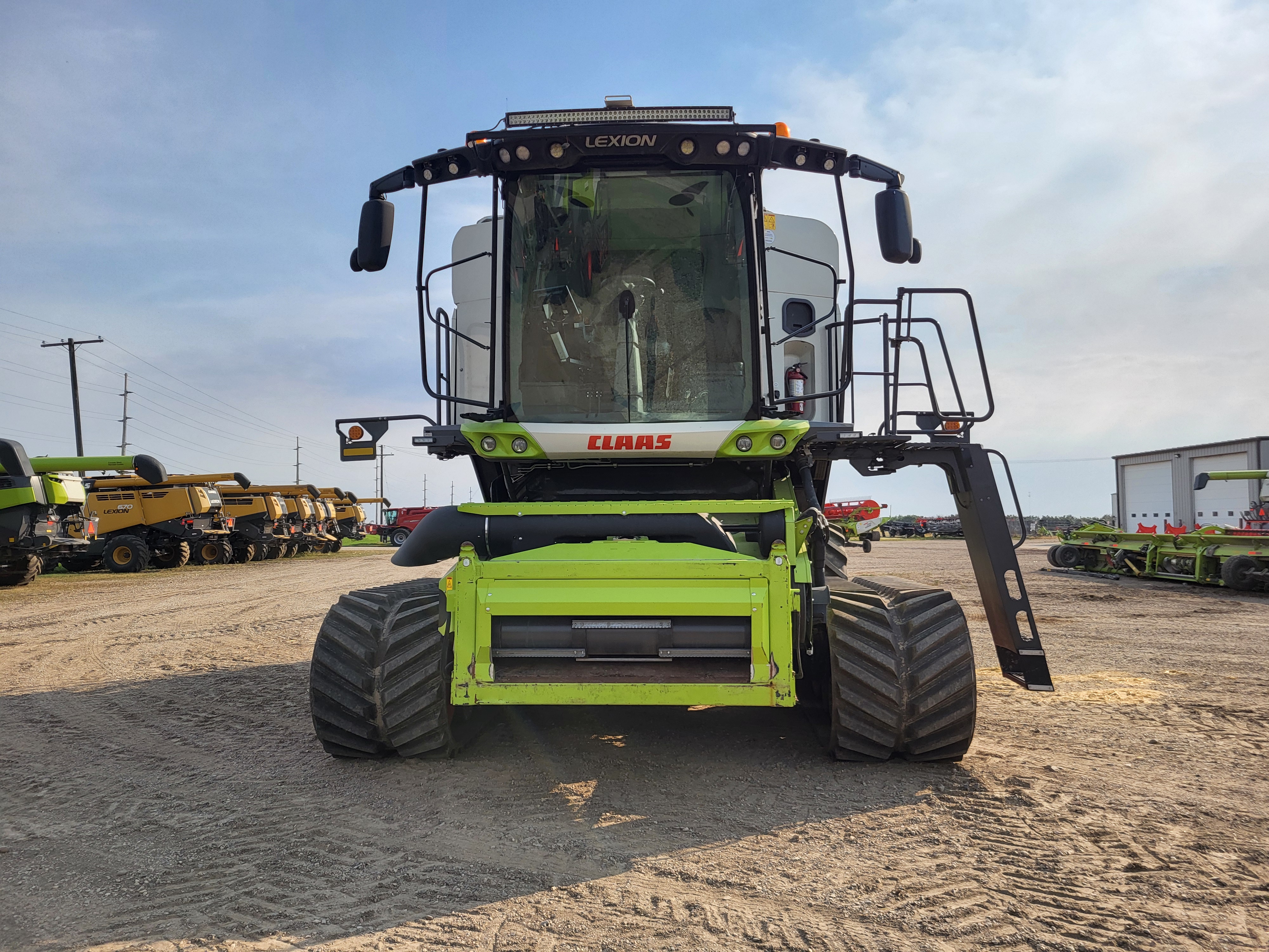 2022 CLAAS 8800TT Combine