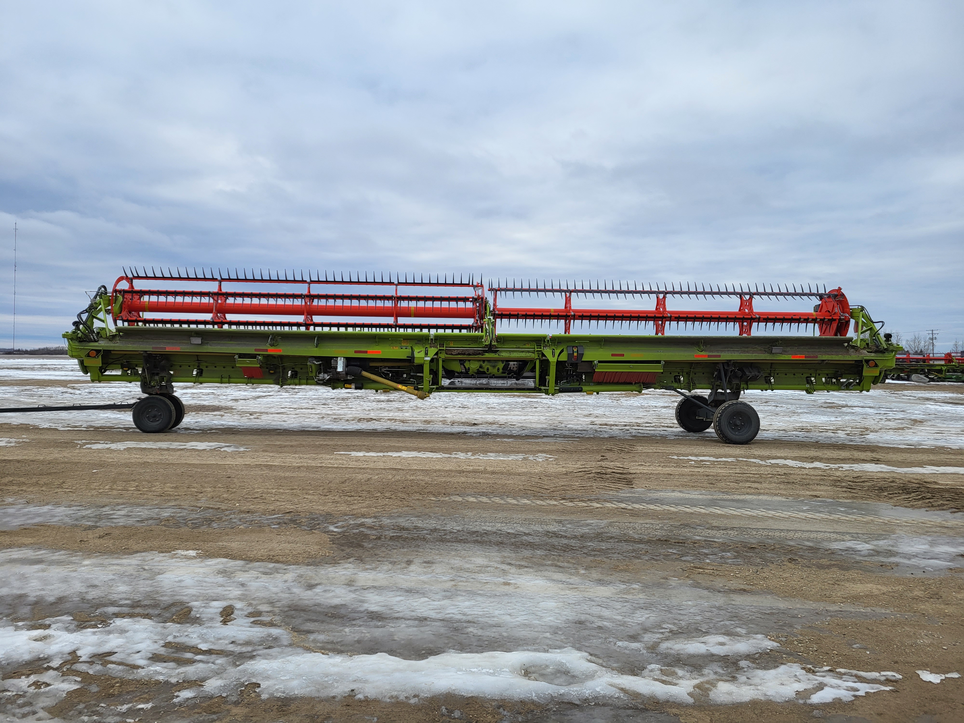 2023 CLAAS Convio 1380 Header Flex