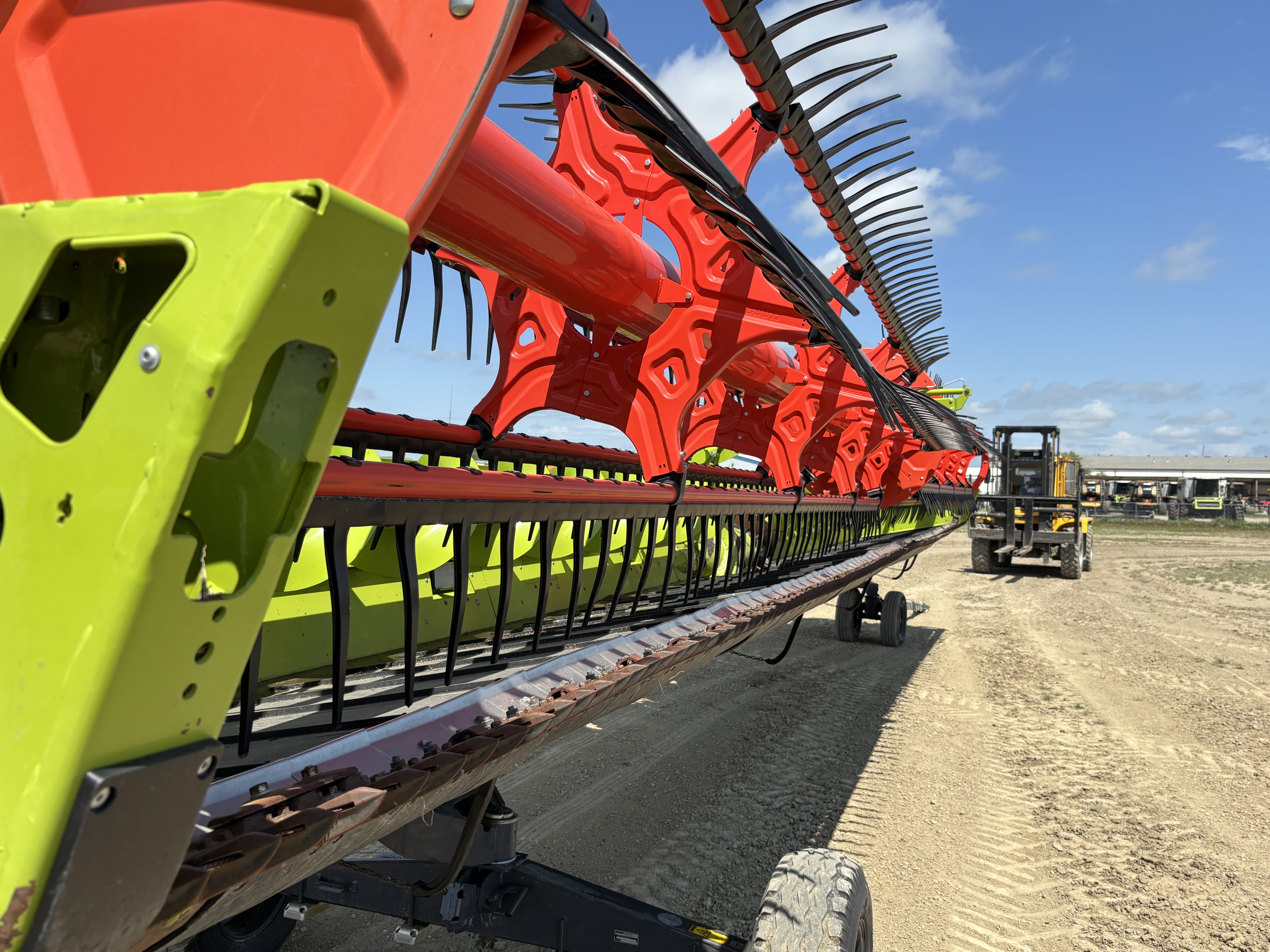 2023 CLAAS Convio 1380 Header Flex