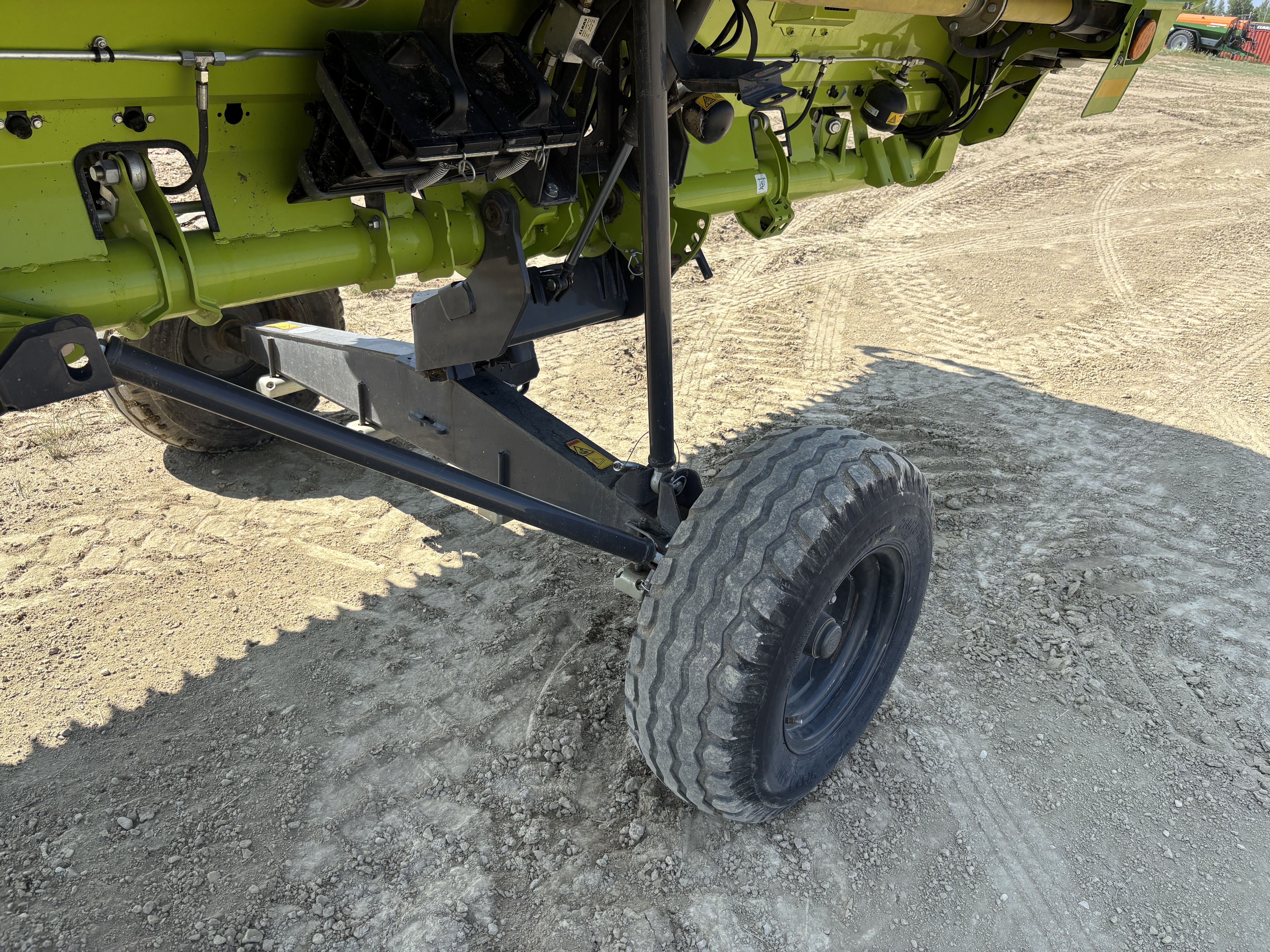 2023 CLAAS Convio 1230 Header Flex