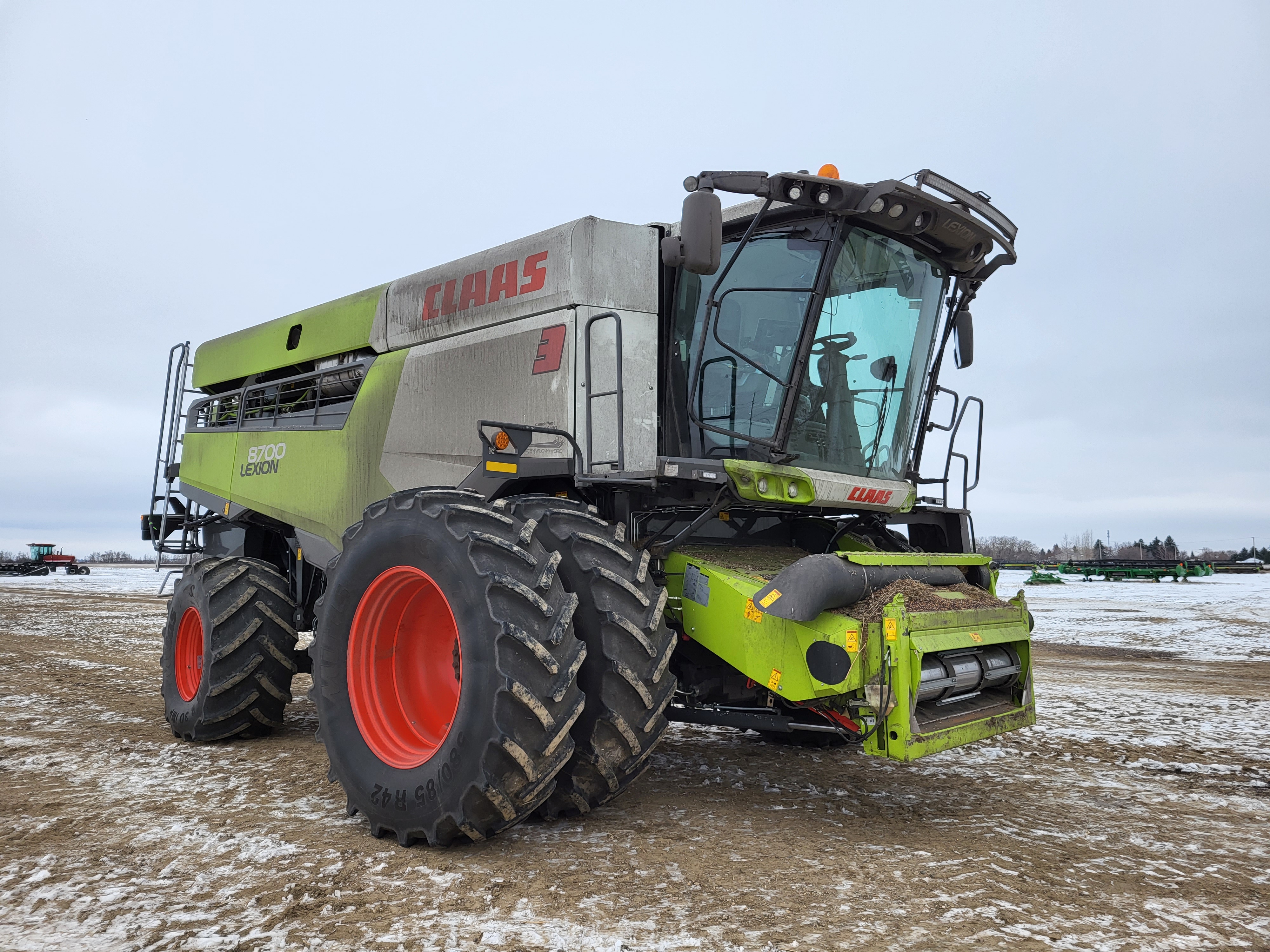 2022 CLAAS 8700 Combine