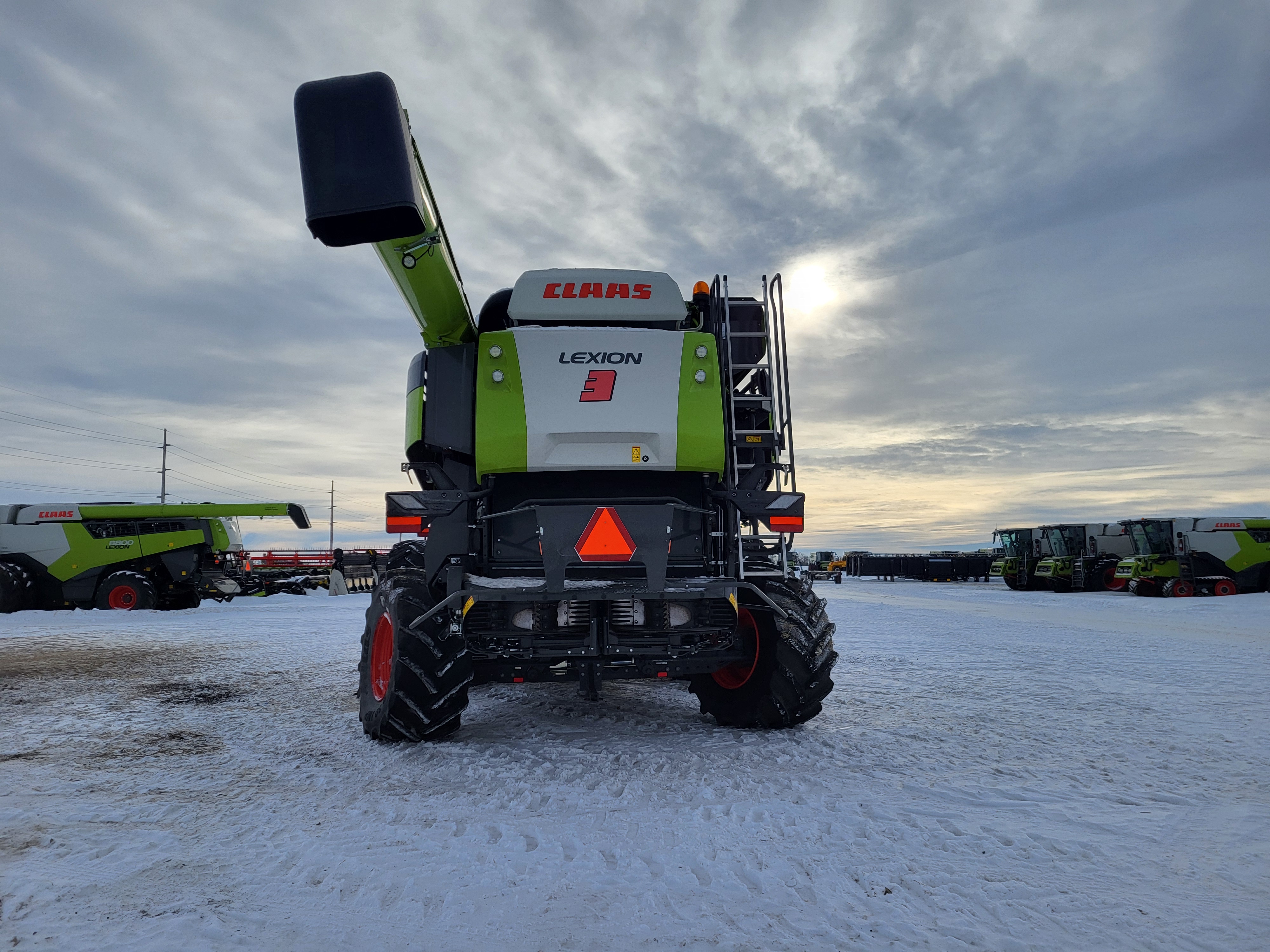 2022 CLAAS 8700 Combine