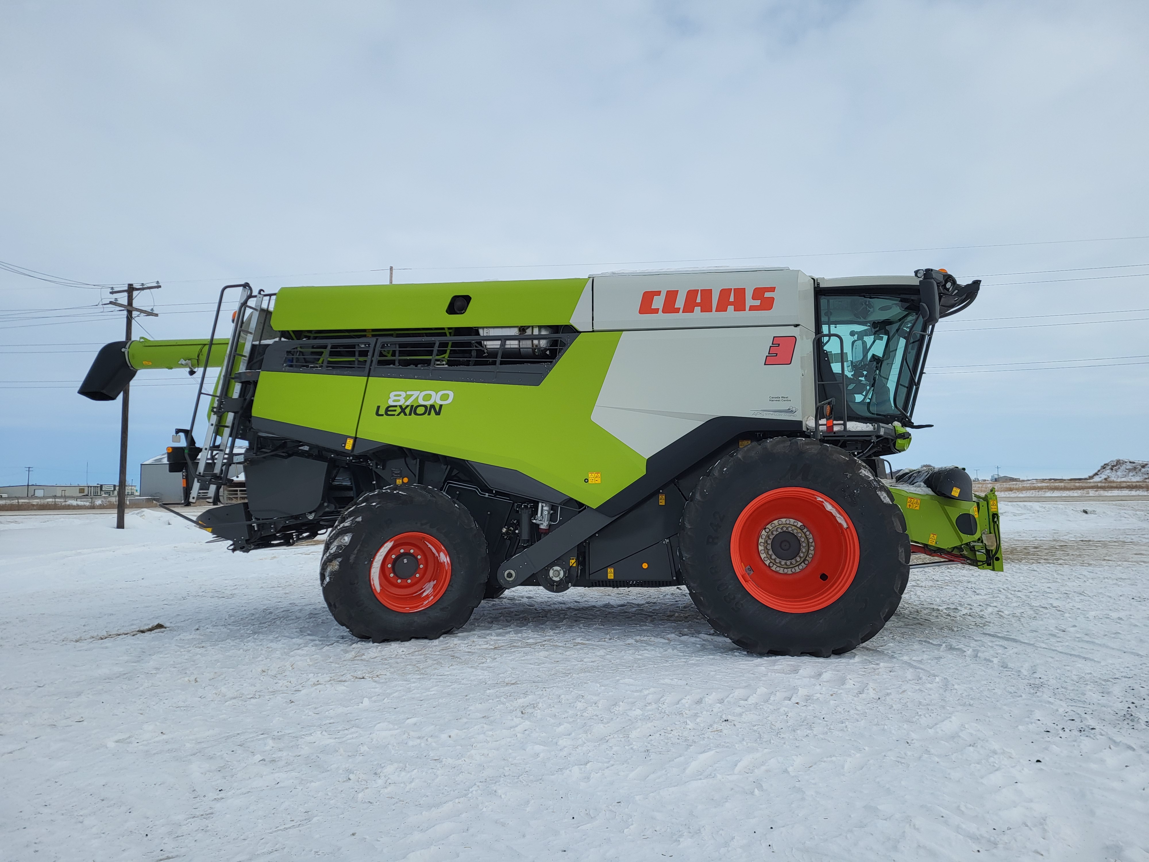 2022 CLAAS 8700 Combine