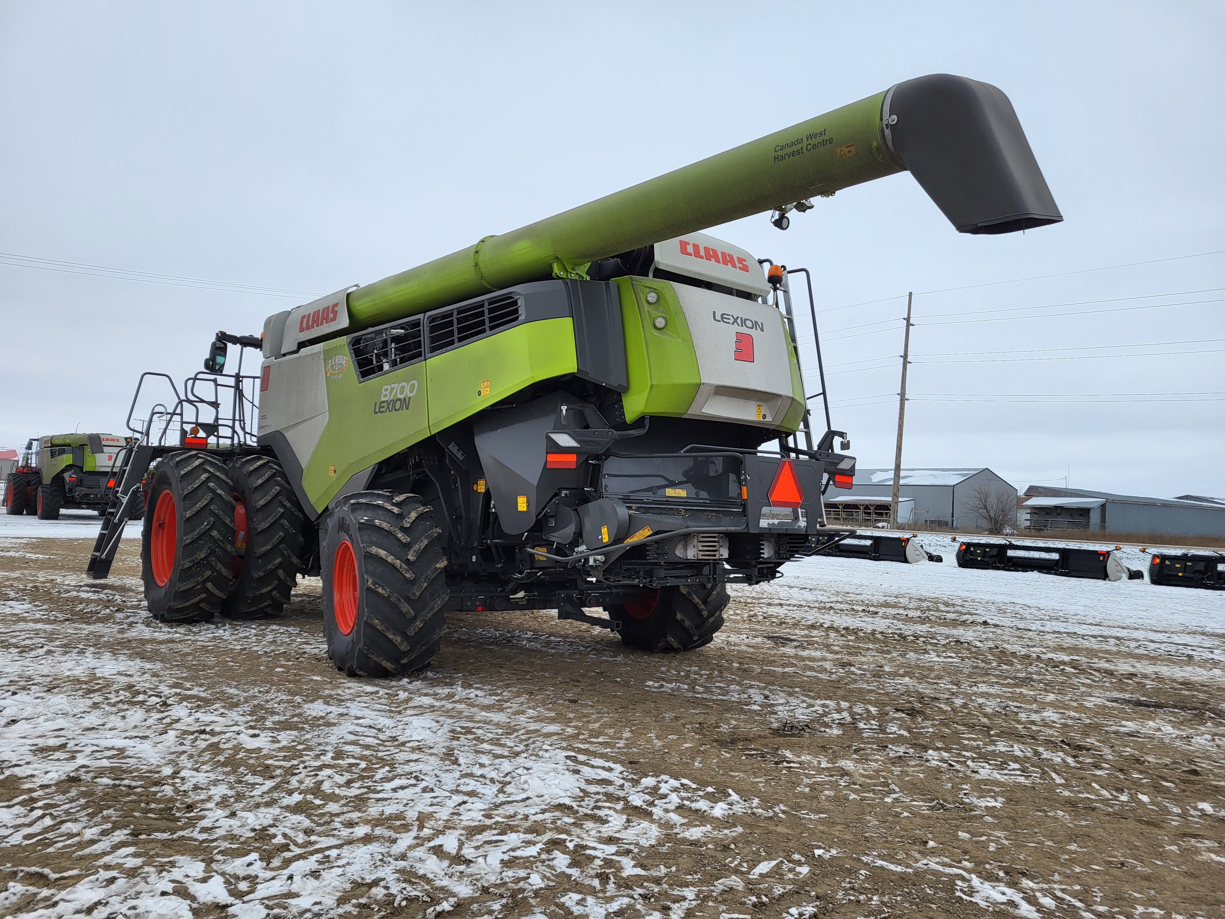 2022 CLAAS 8700 Combine