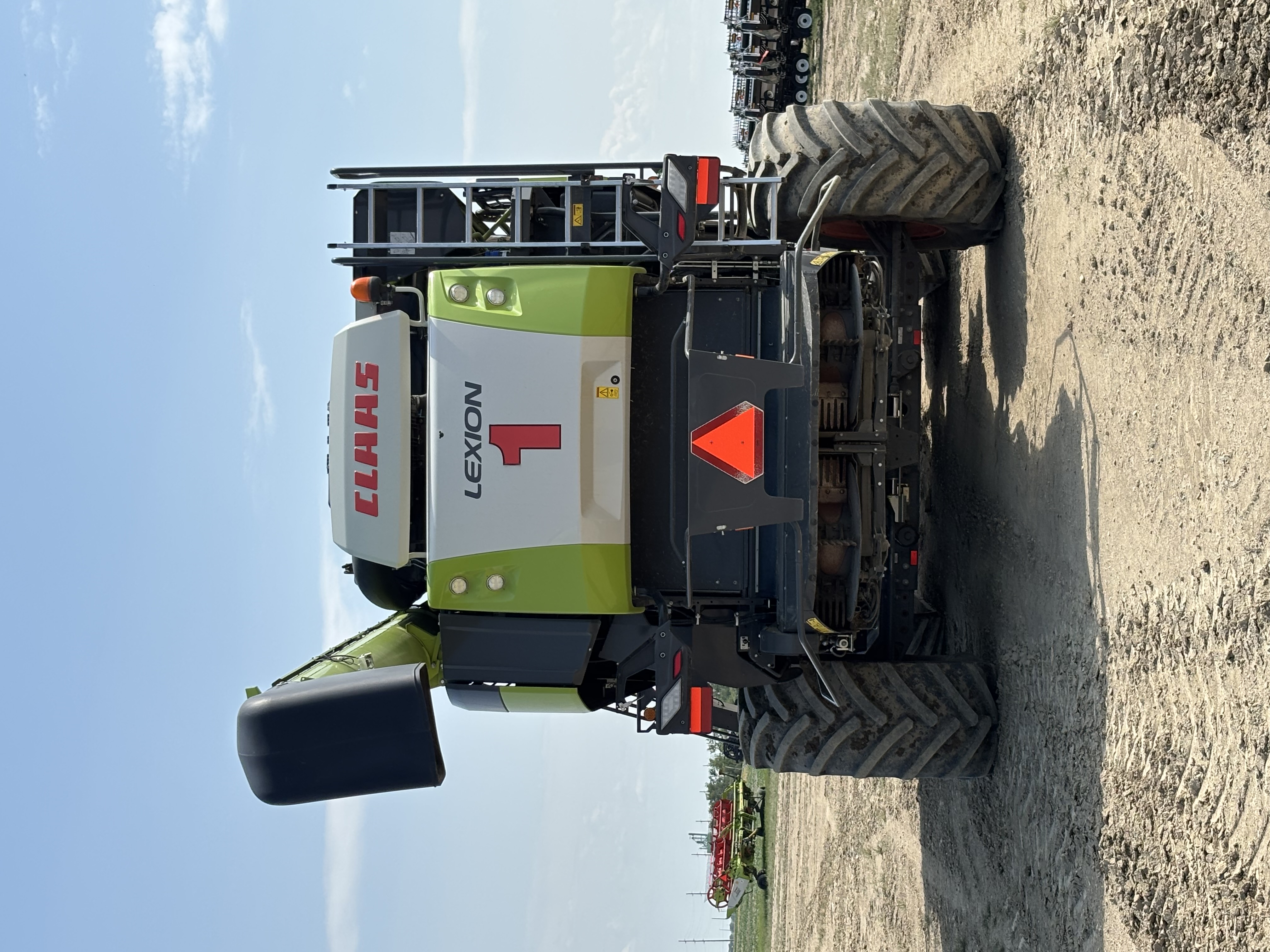 2022 CLAAS 8800TT Combine