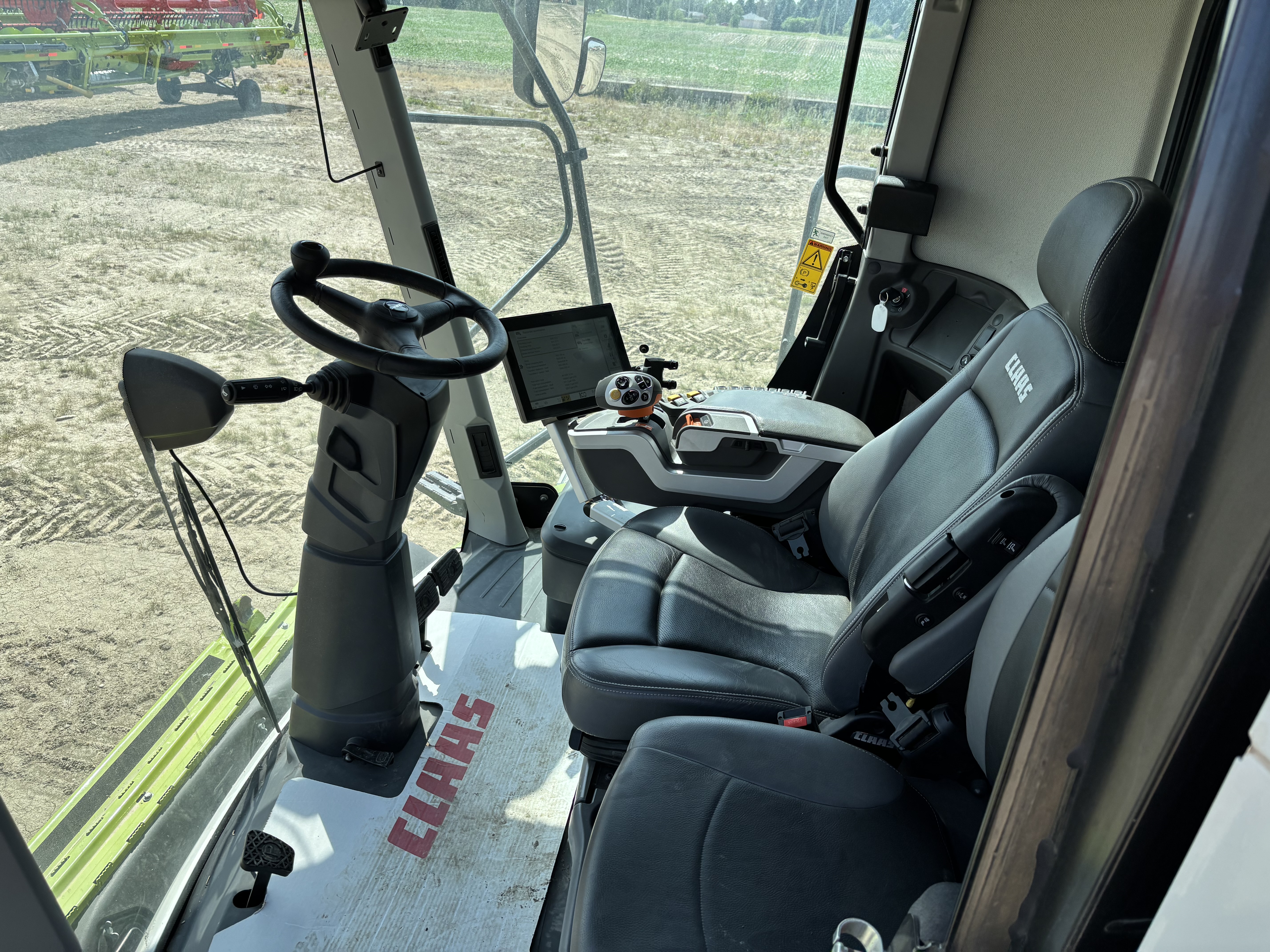 2022 CLAAS 8800TT Combine