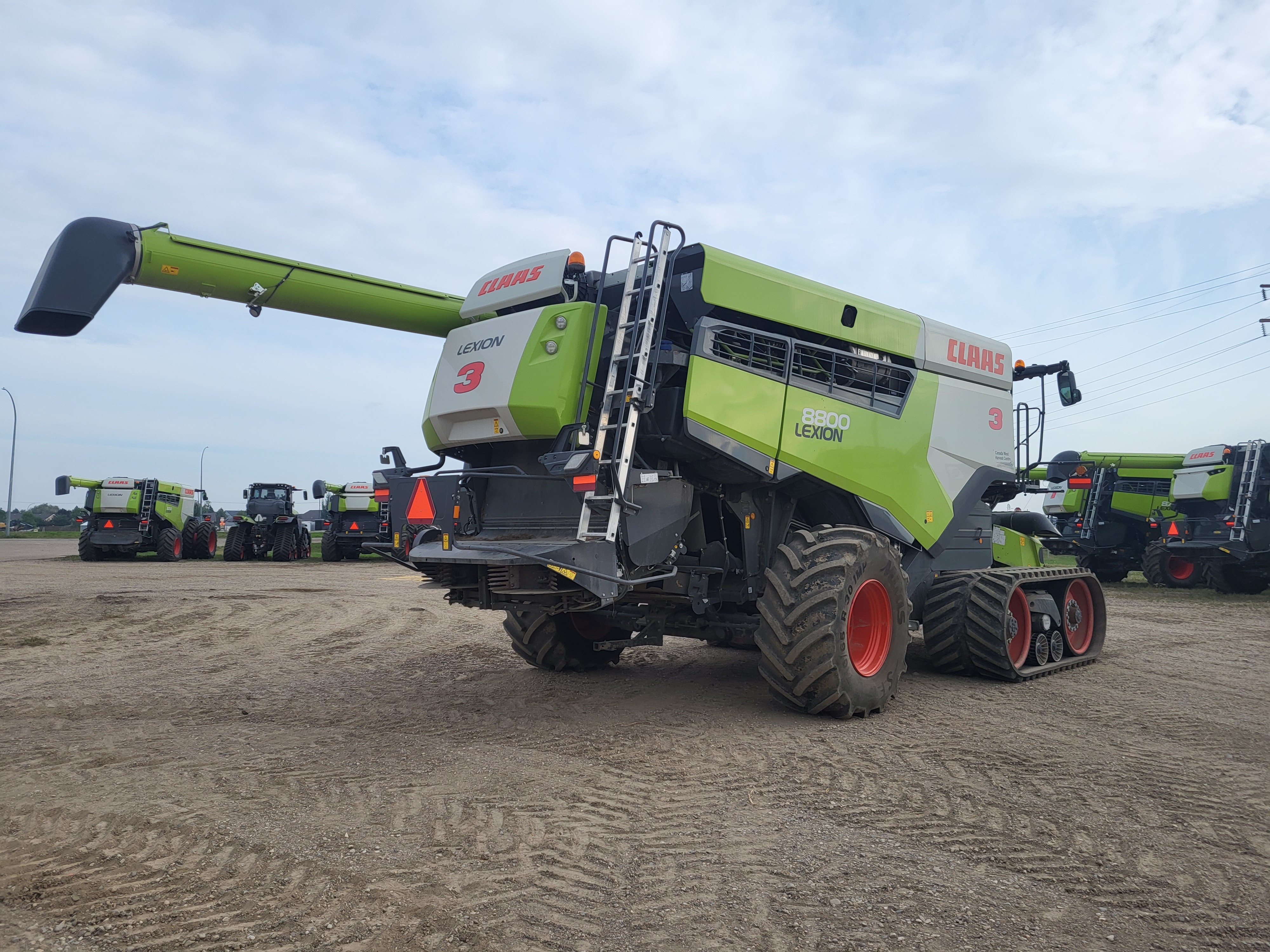 2022 CLAAS 8800TT Combine