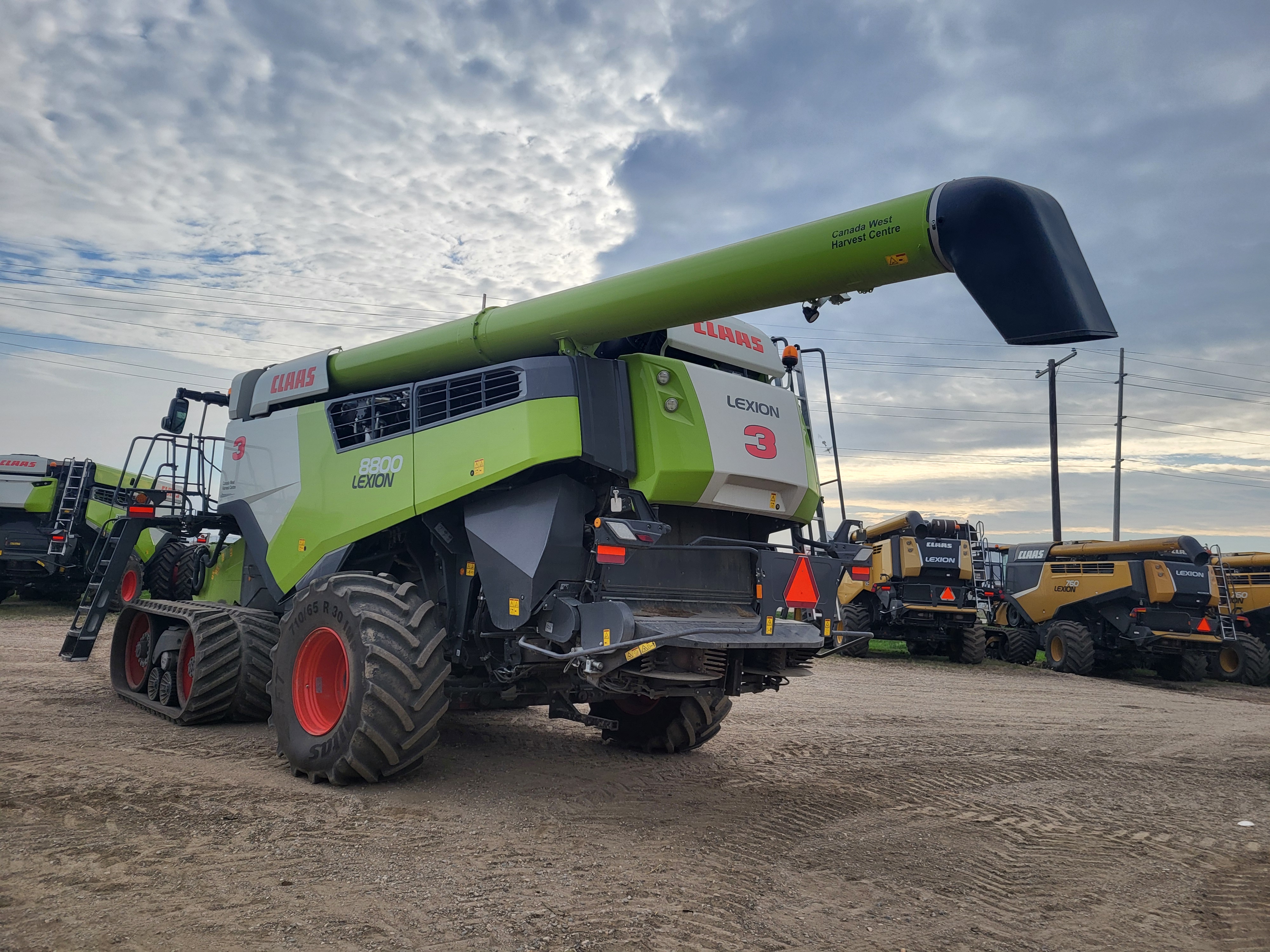 2022 CLAAS 8800TT Combine