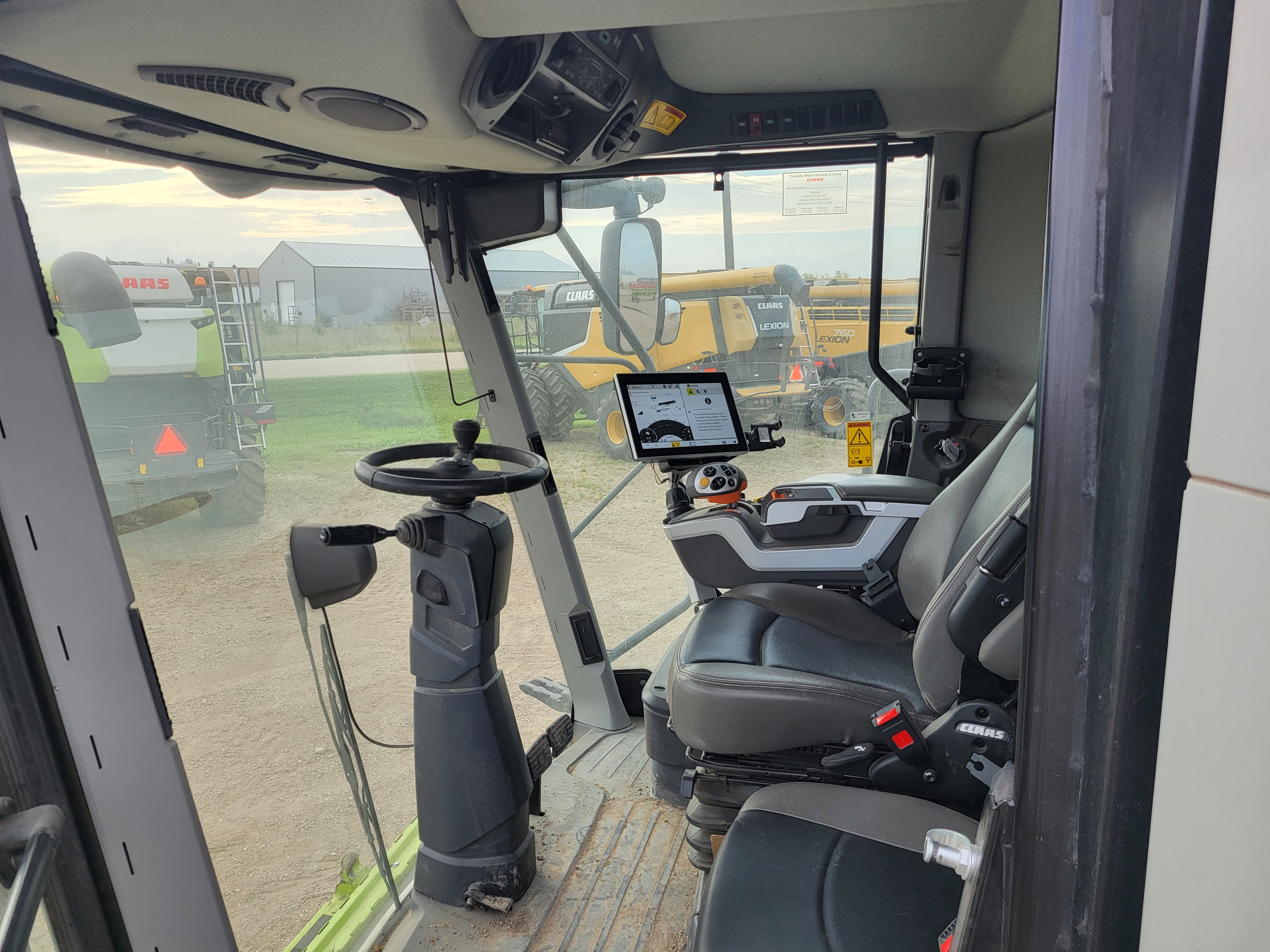 2022 CLAAS 8800TT Combine