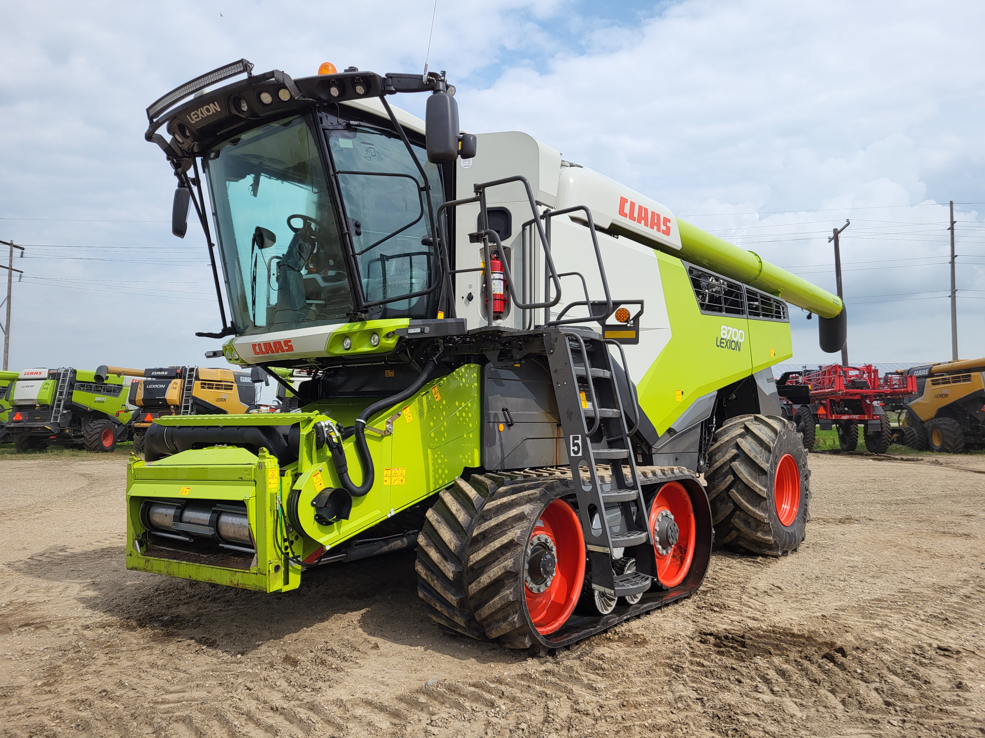 2021 CLAAS 8700TT Combine