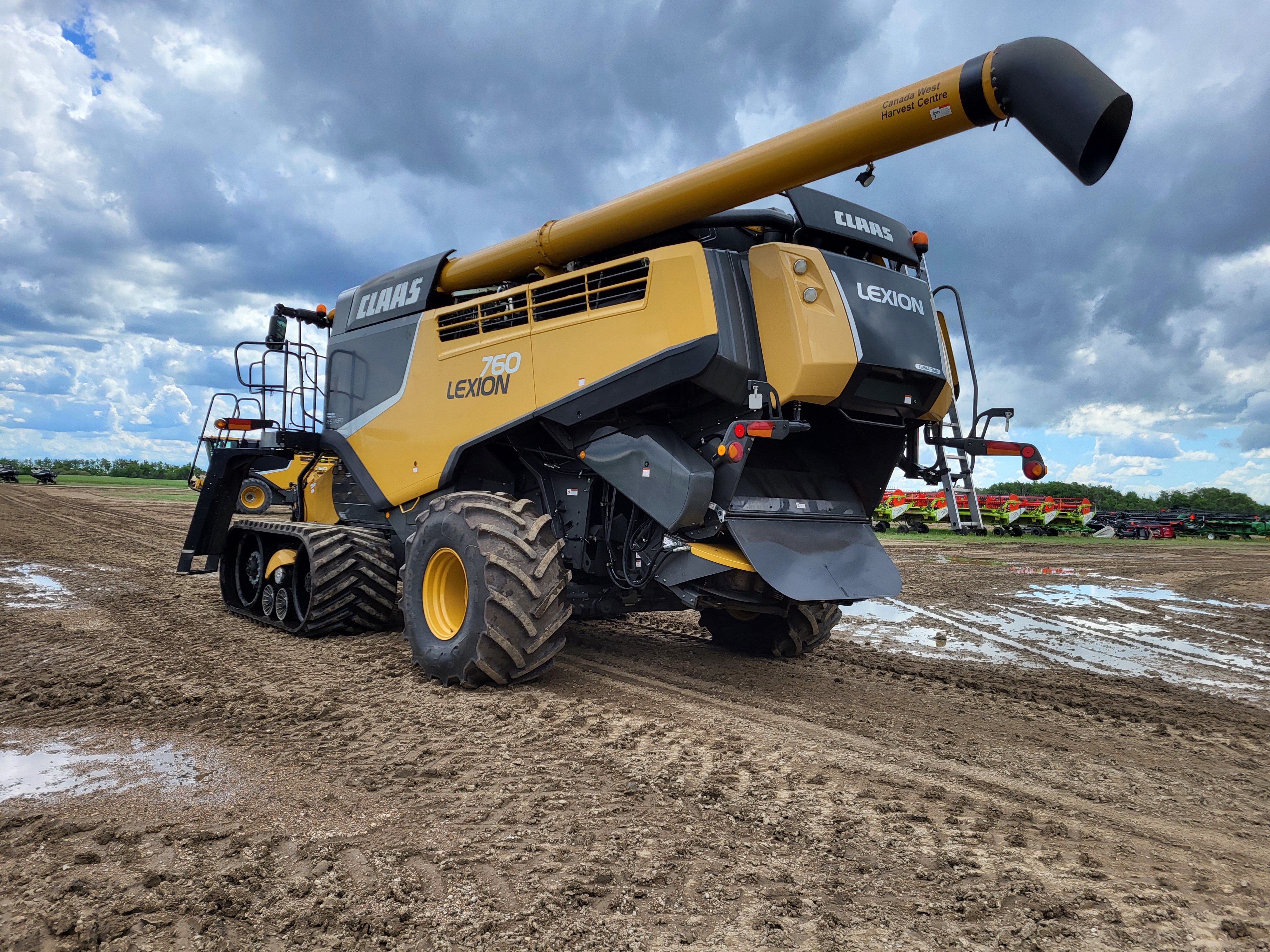 2015 CLAAS 760TT Combine