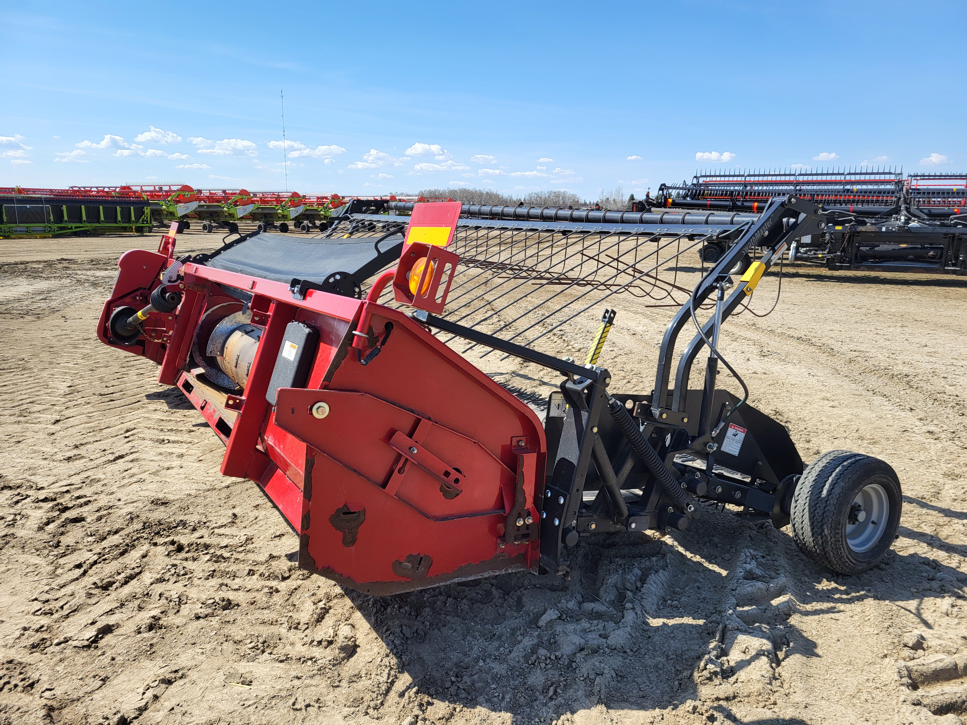 2011 Case IH 2016-16 Header Combine