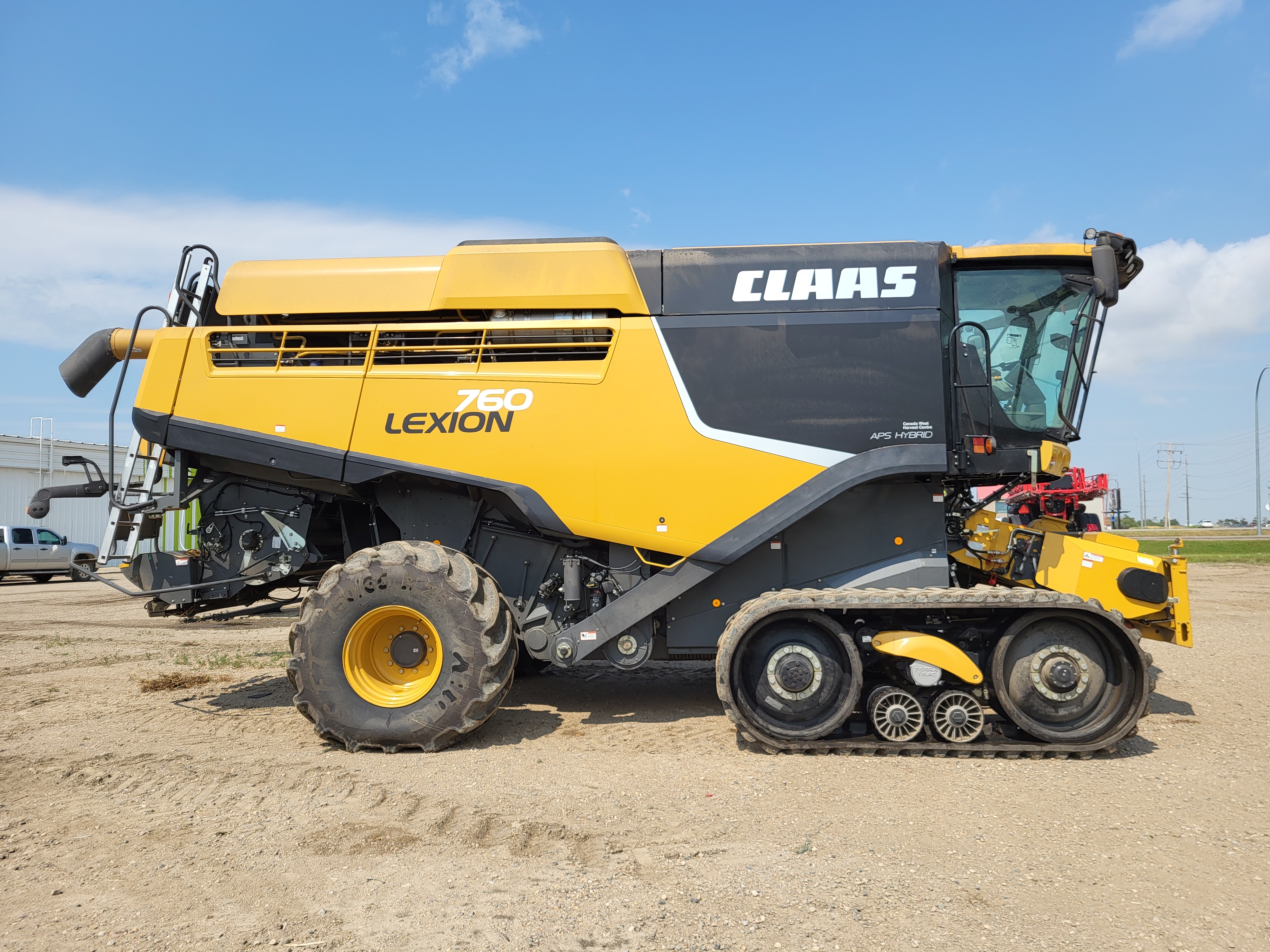 2016 CLAAS 760TT Combine