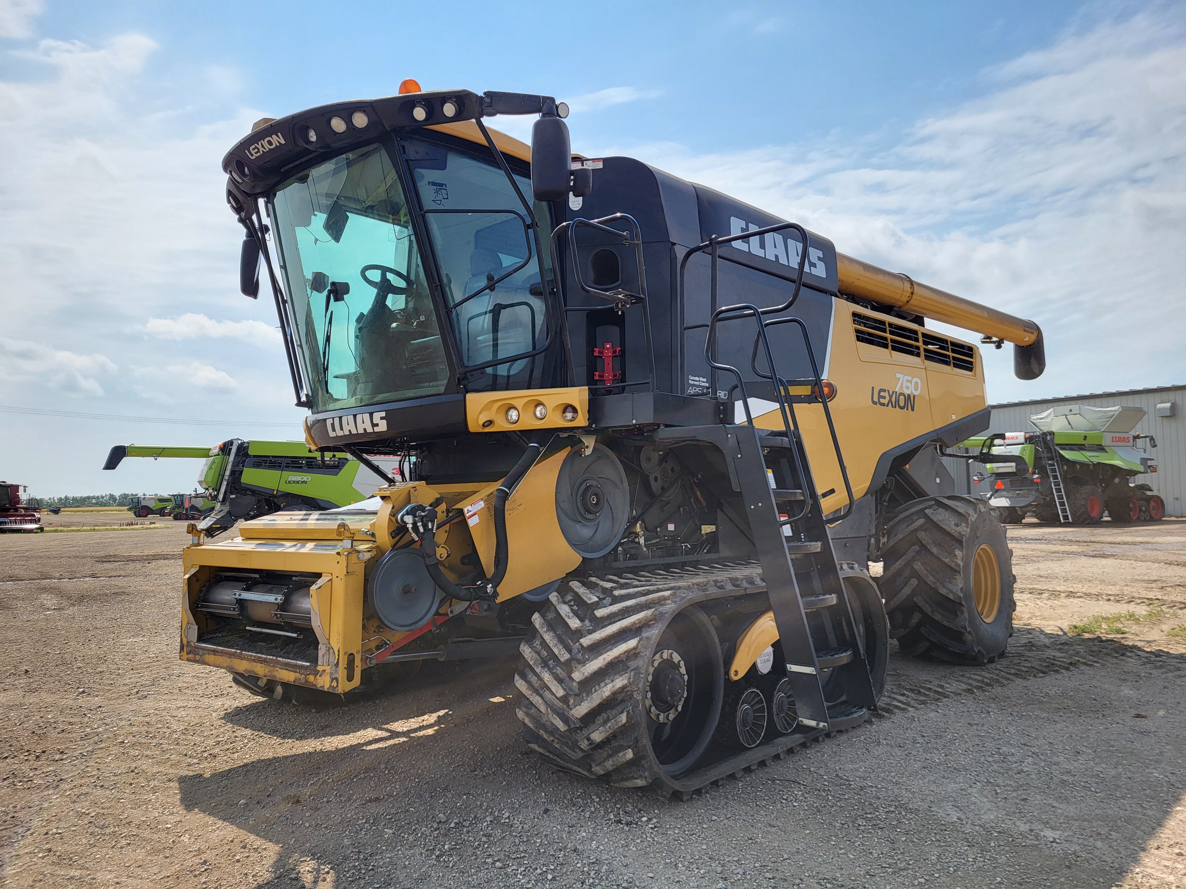 2016 CLAAS 760TT Combine