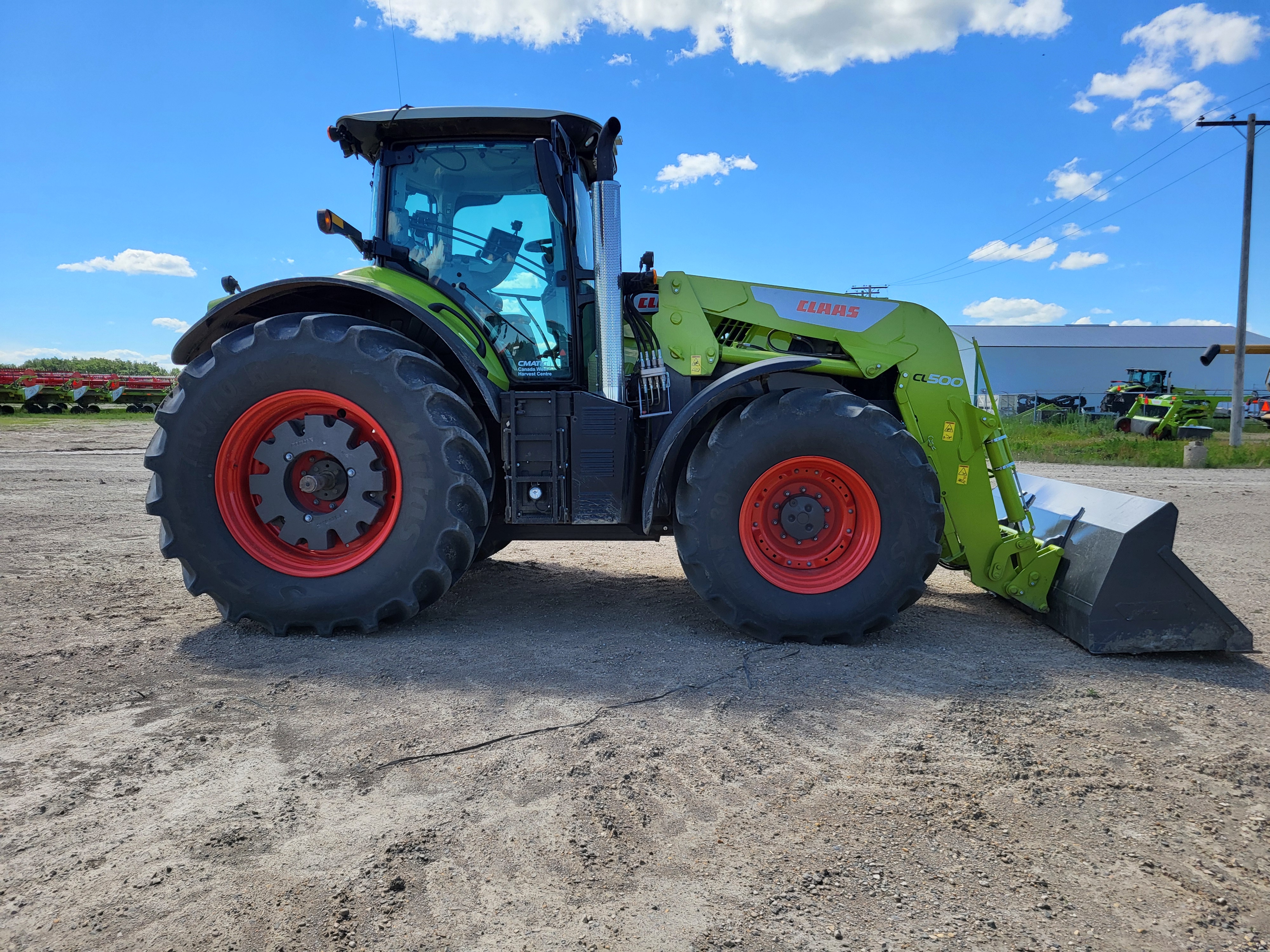 2022 CLAAS Axion 820 Tractor