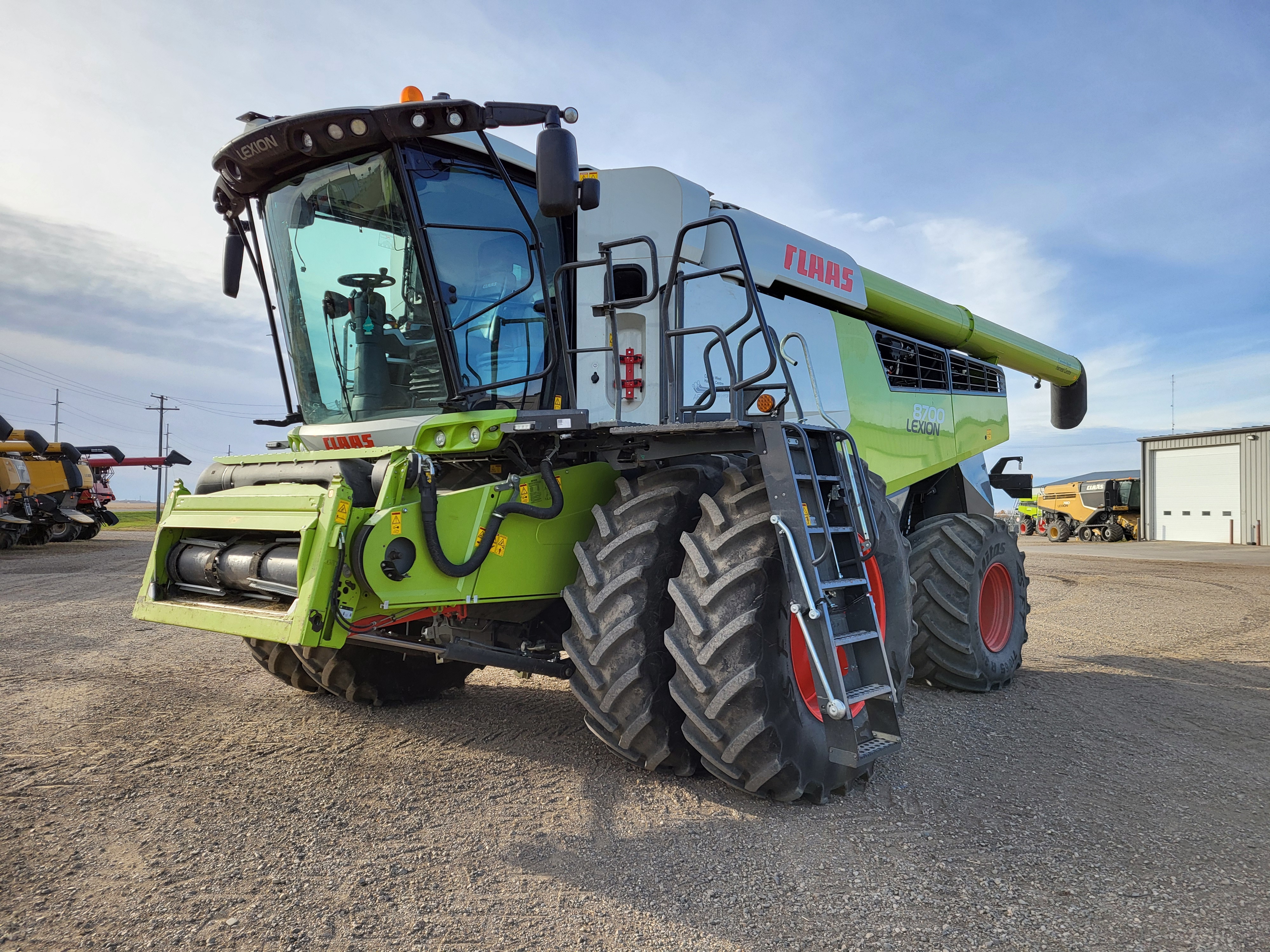 2021 CLAAS 8700 Combine