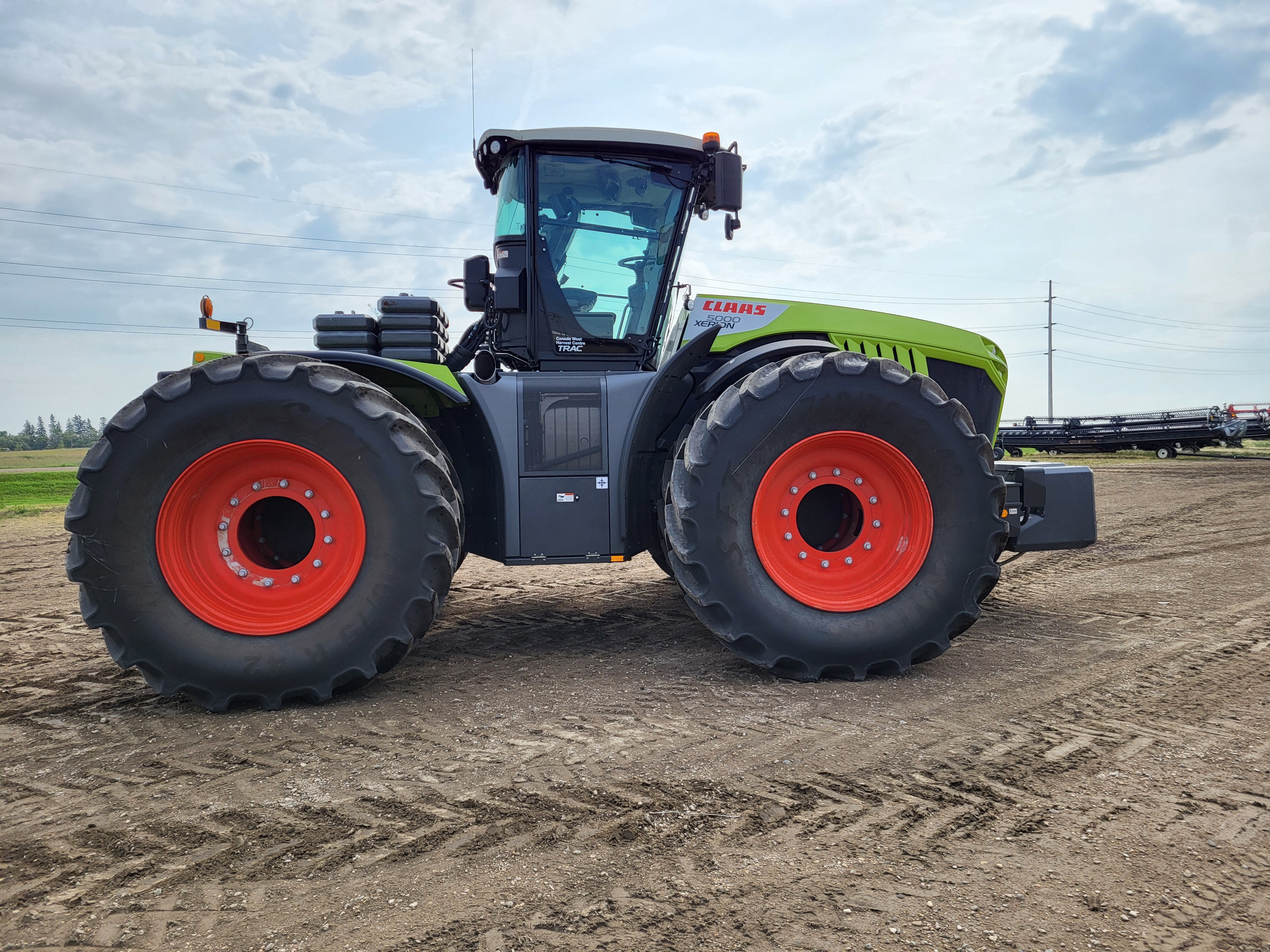 2020 CLAAS Xerion 5000 Trac Tractor