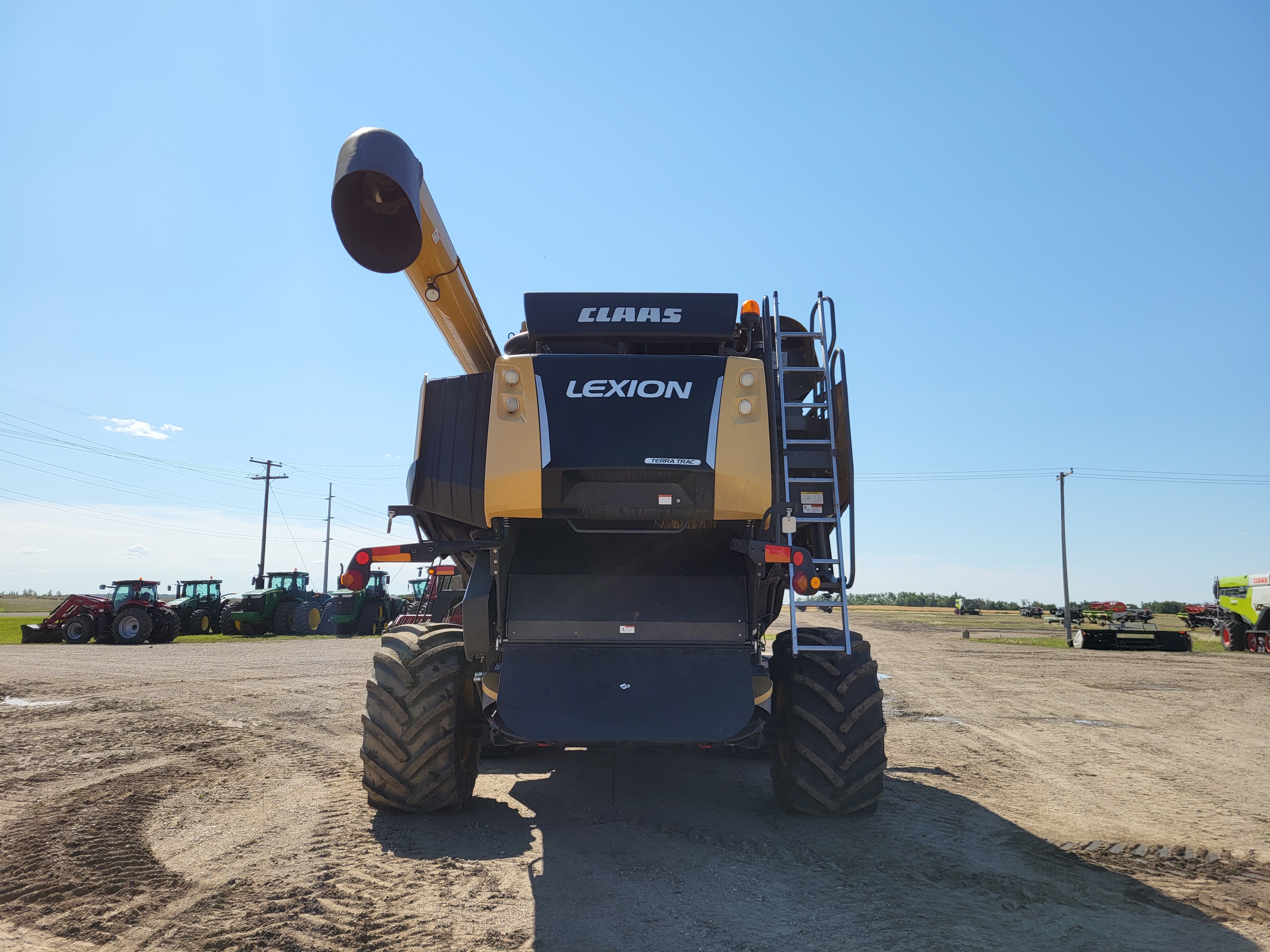 2015 CLAAS 760TT Combine