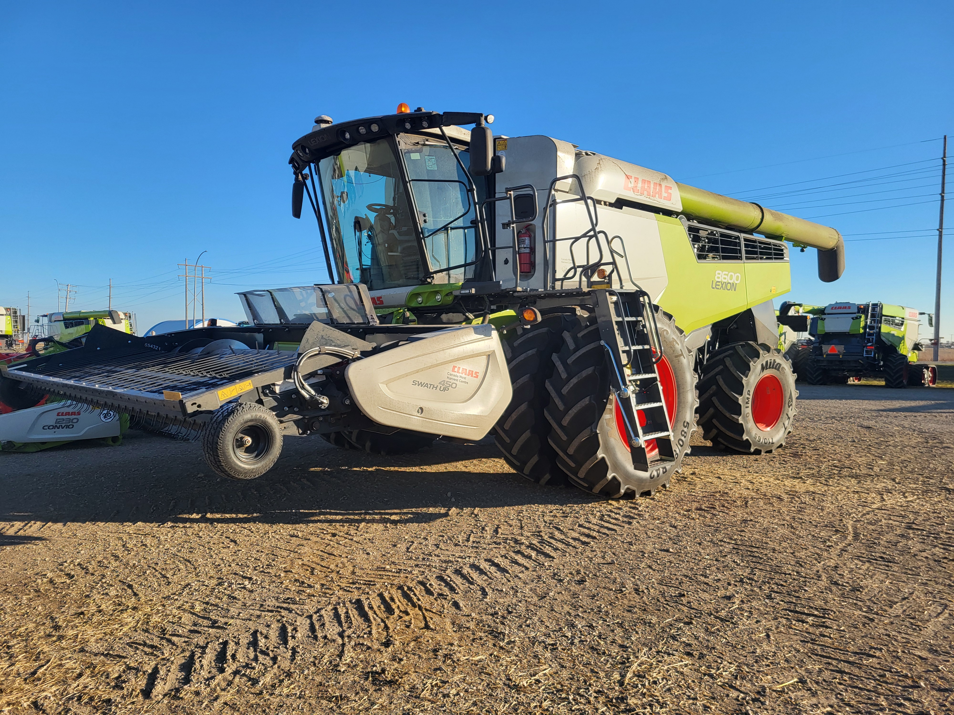 2020 CLAAS 8600 Combine