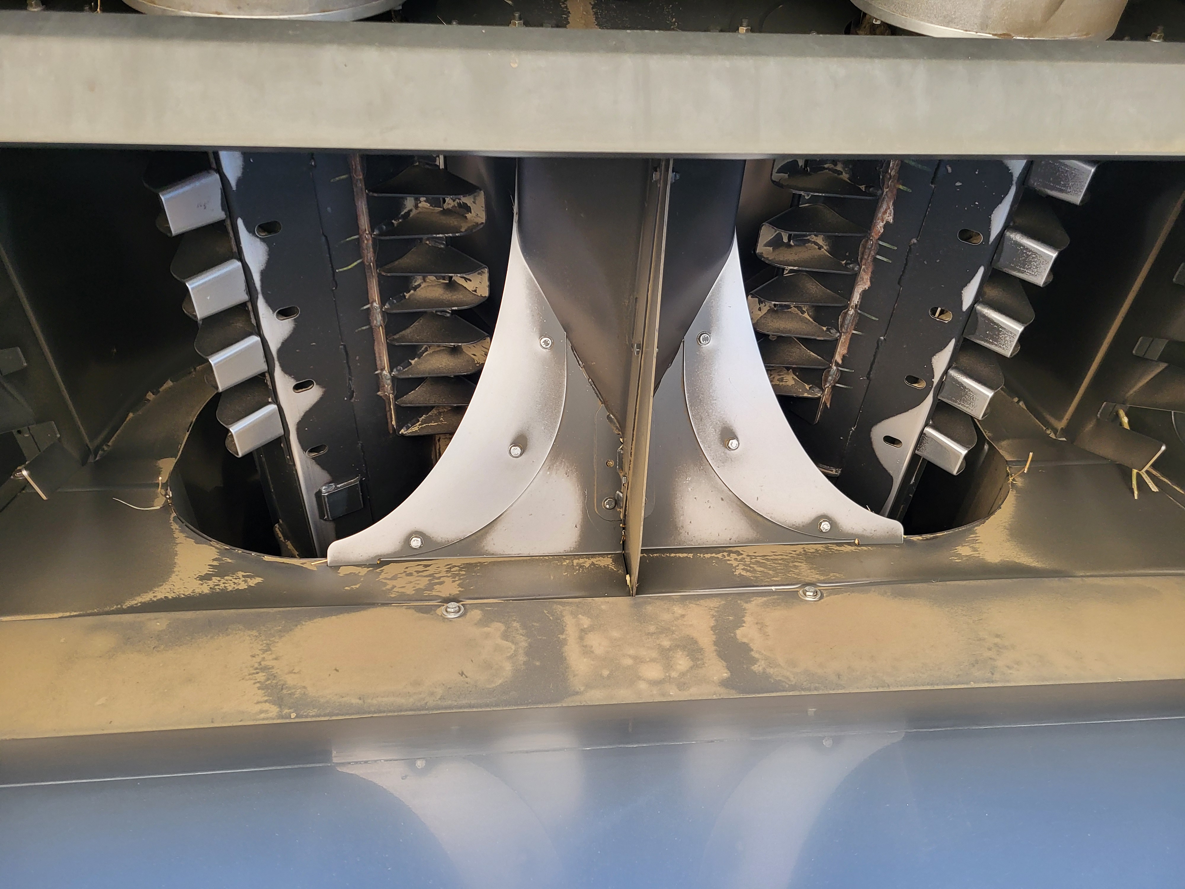 2020 CLAAS 8600 Combine