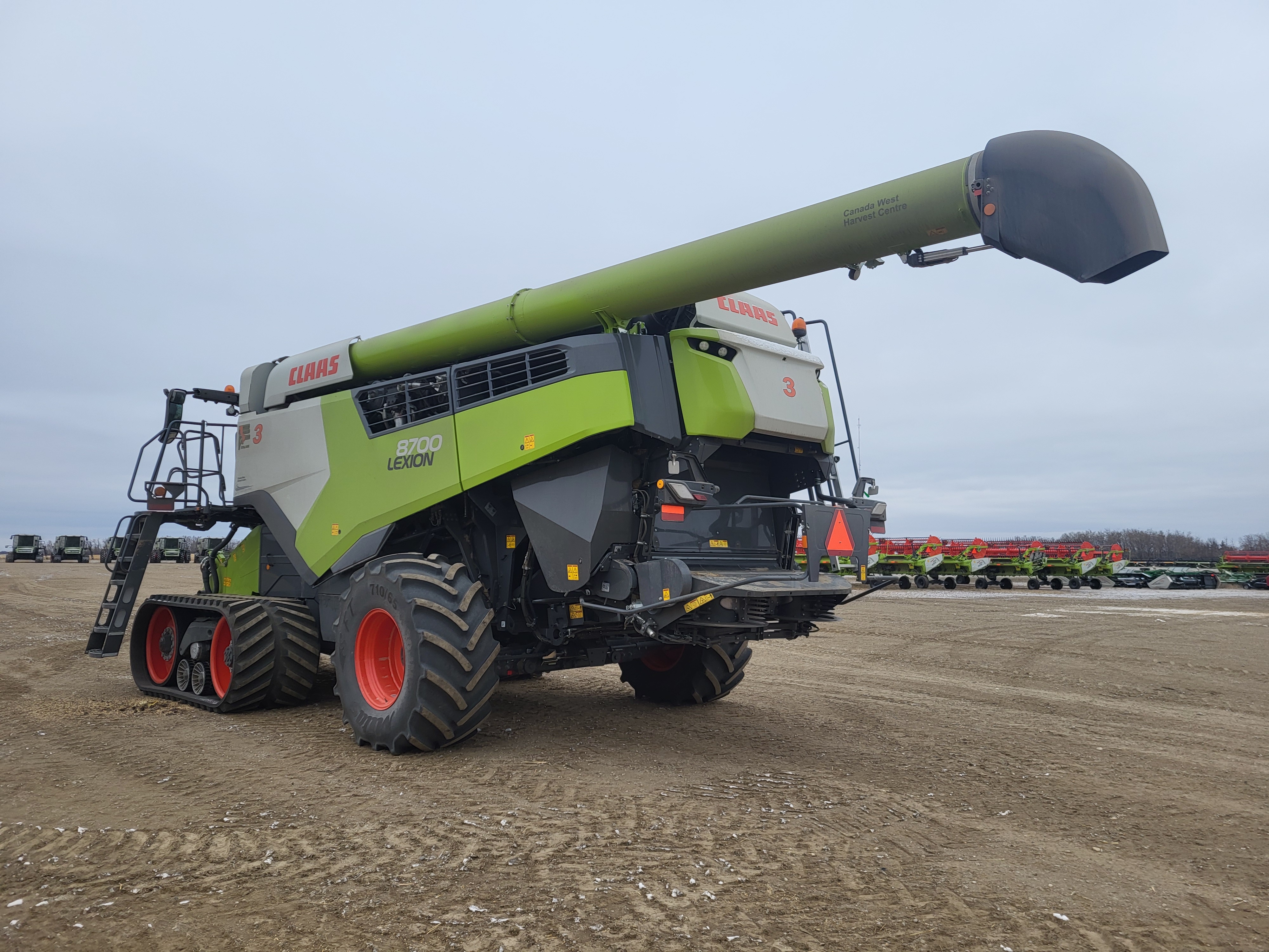 2024 CLAAS 8700TT Combine