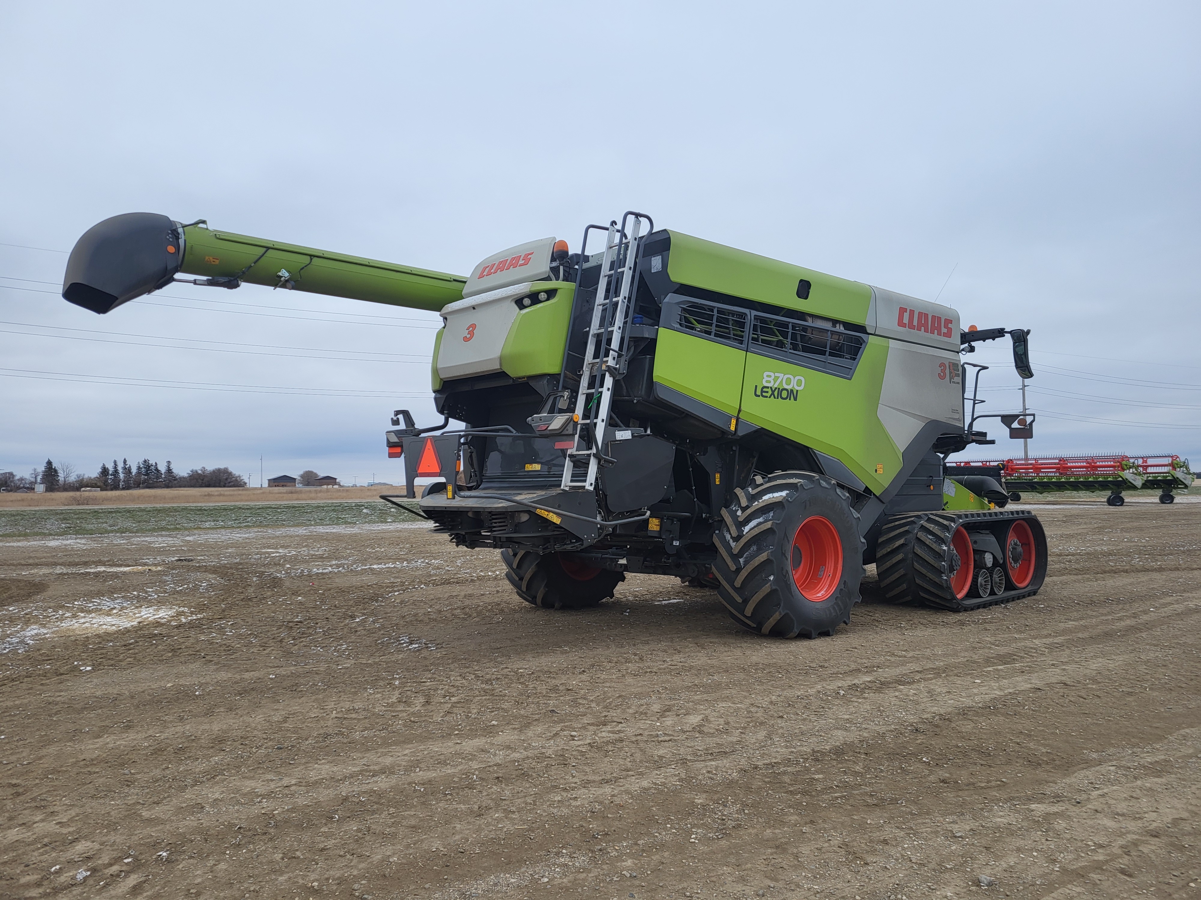 2024 CLAAS 8700TT Combine