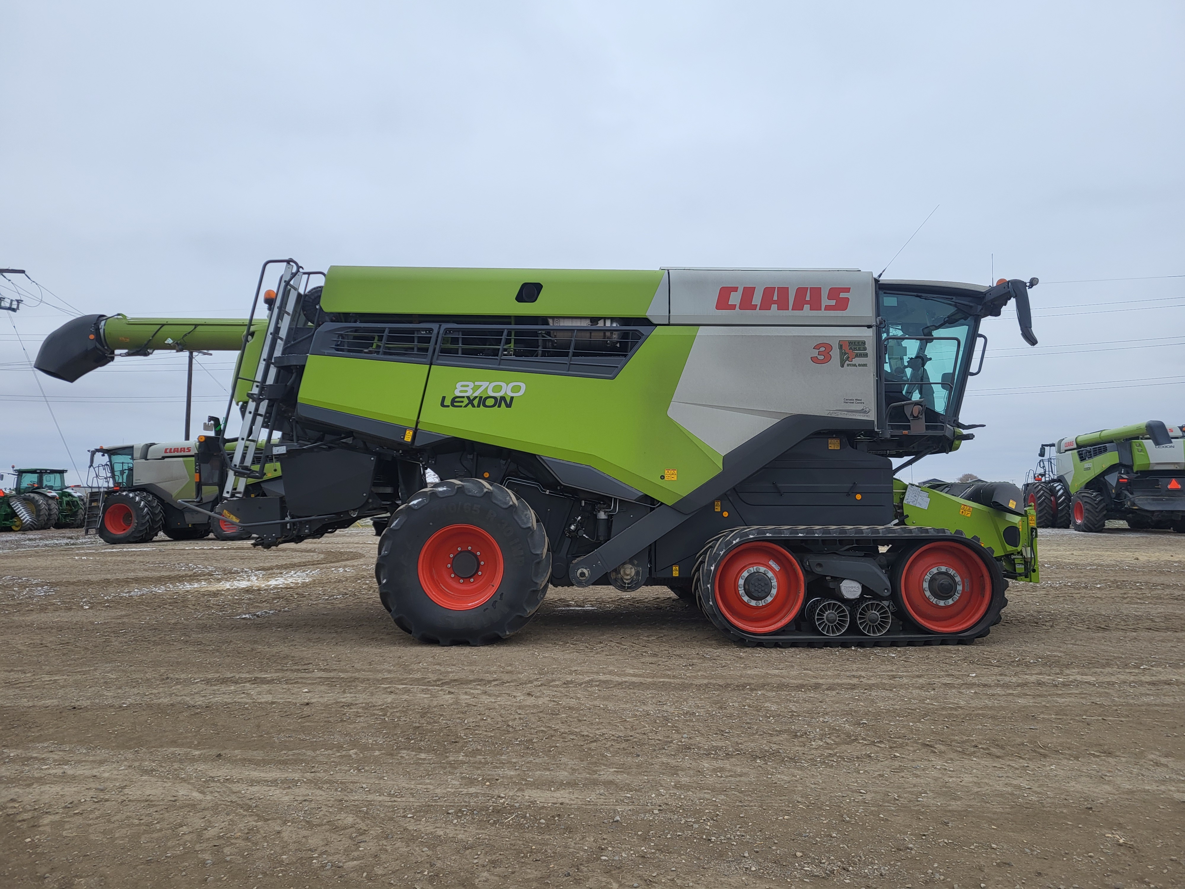 2024 CLAAS 8700TT Combine