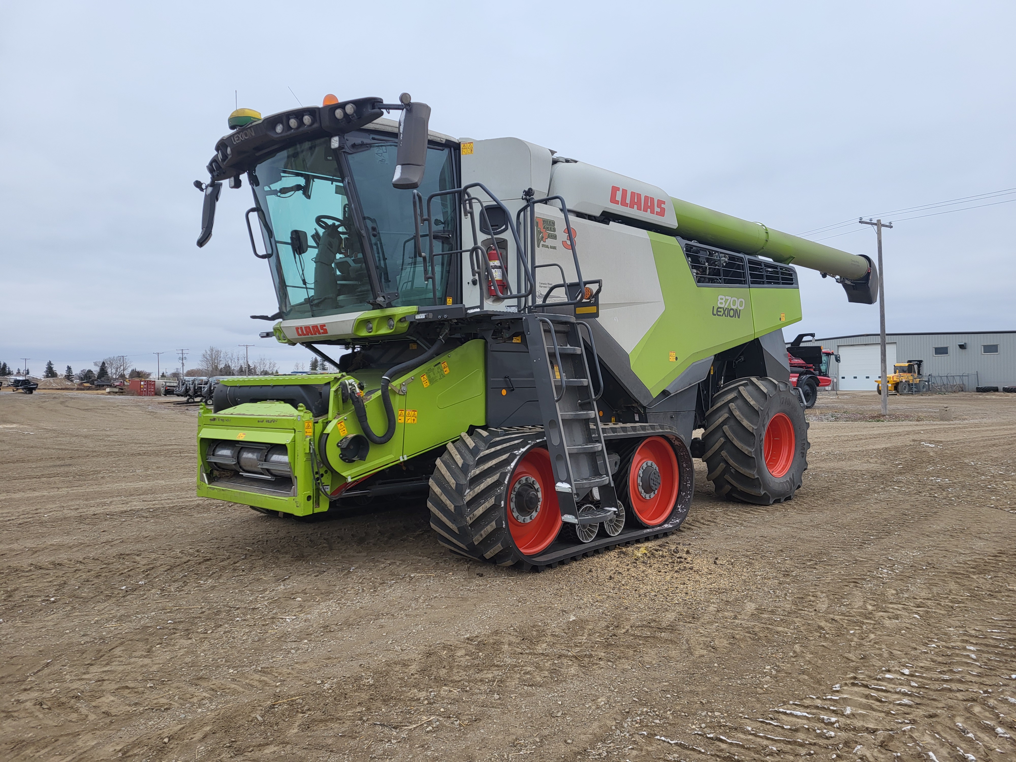 2024 CLAAS 8700TT Combine