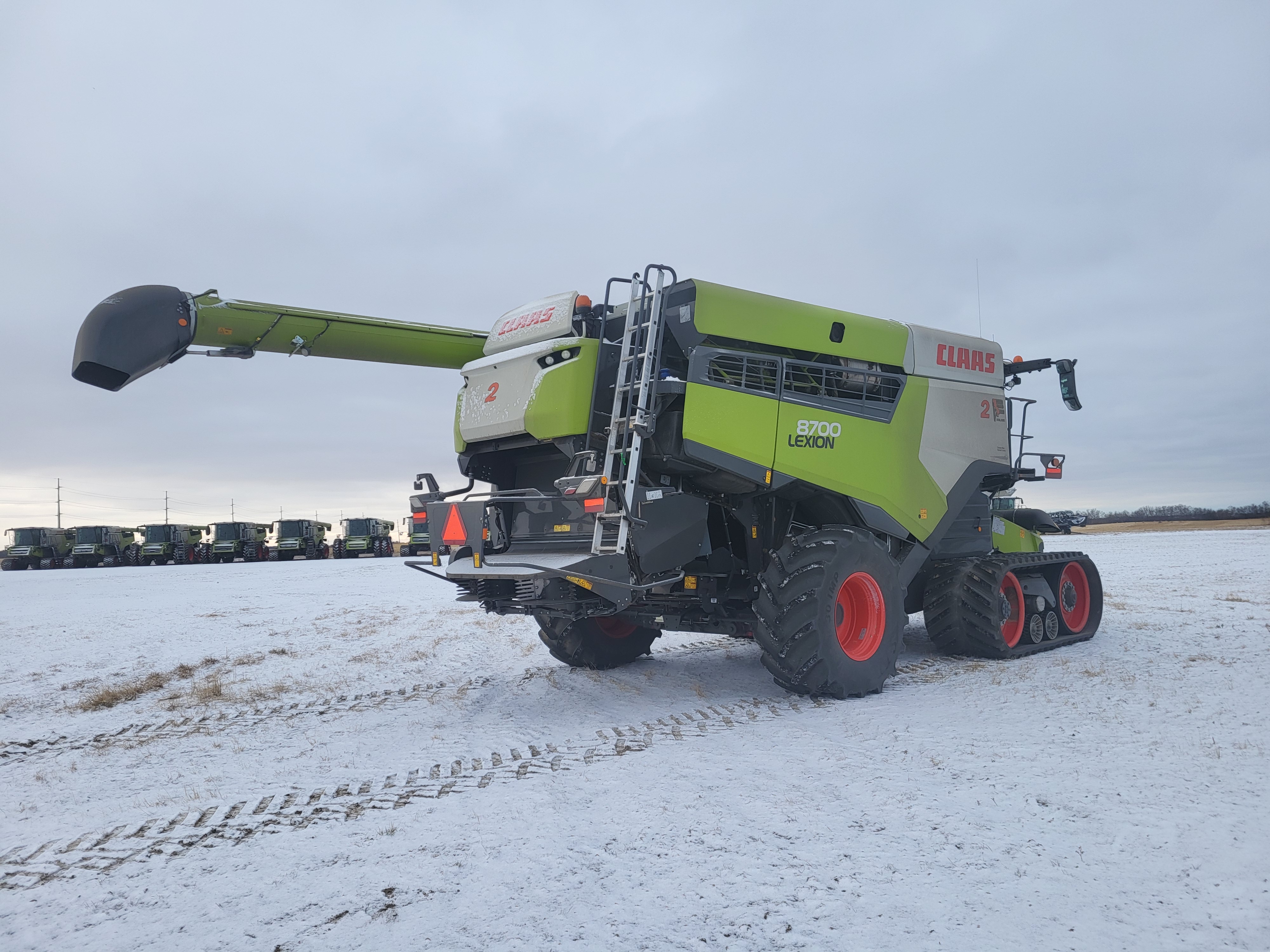 2024 CLAAS 8700TT Combine