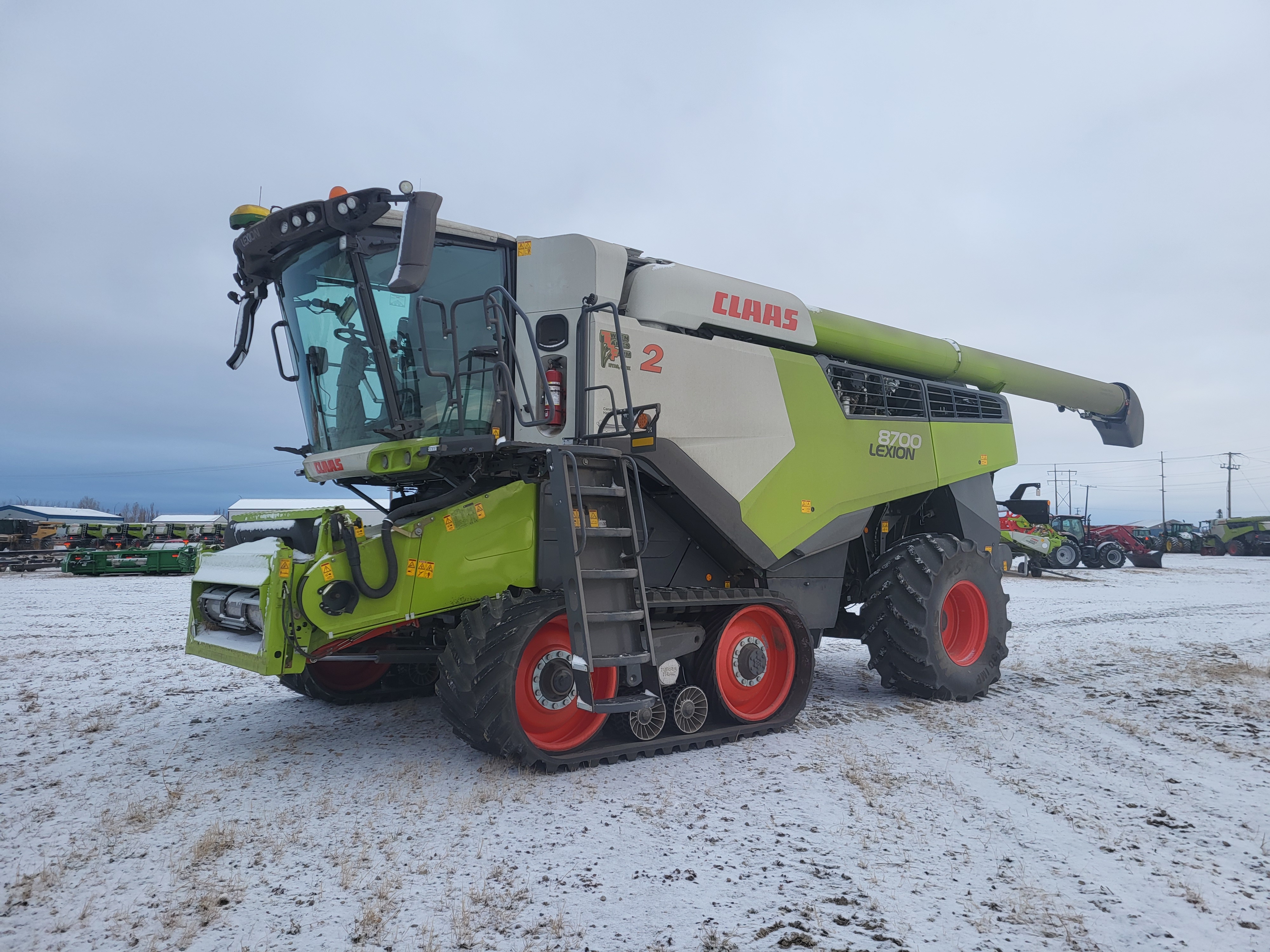 2024 CLAAS 8700TT Combine