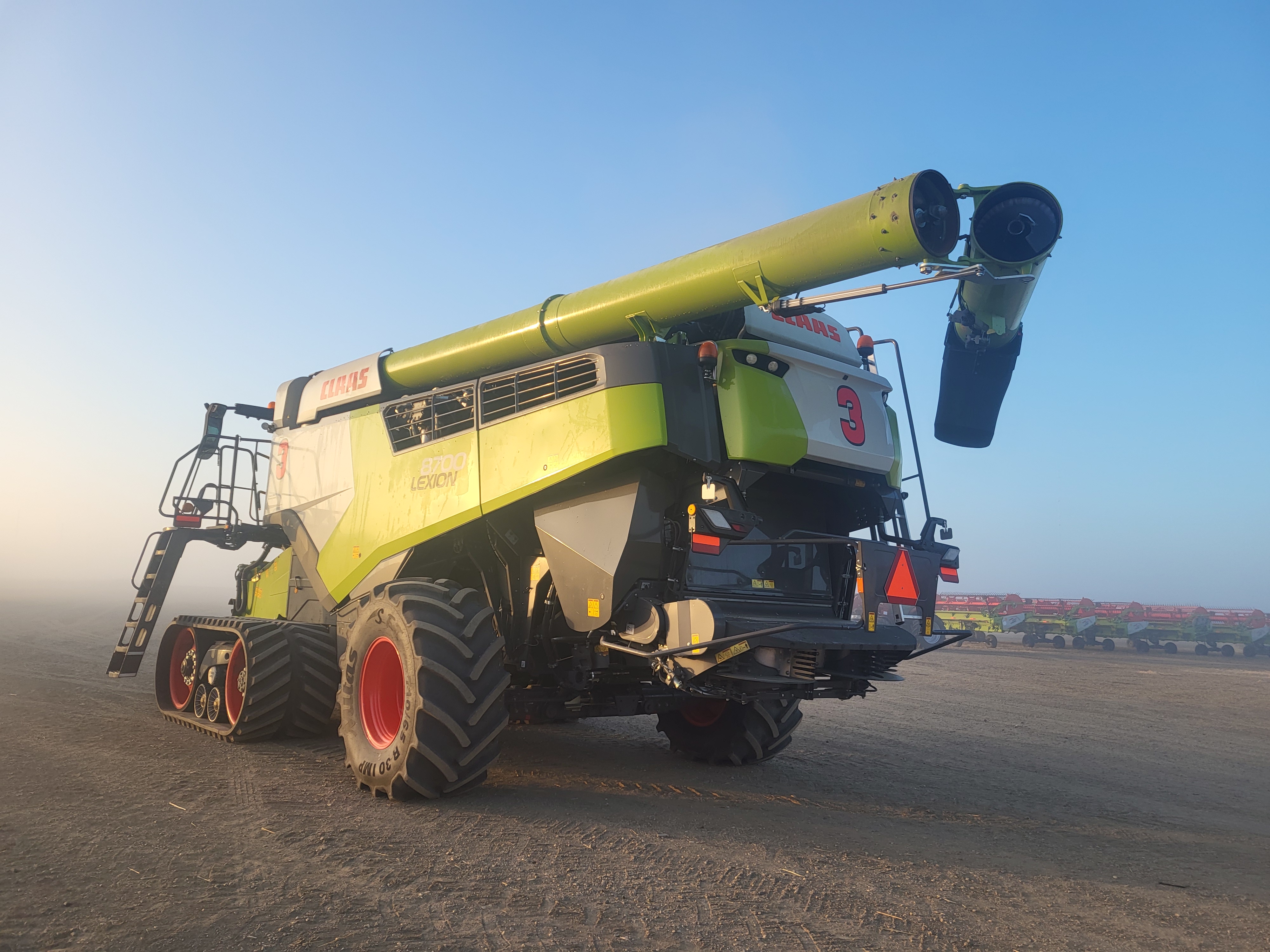 2024 CLAAS 8700TT Combine