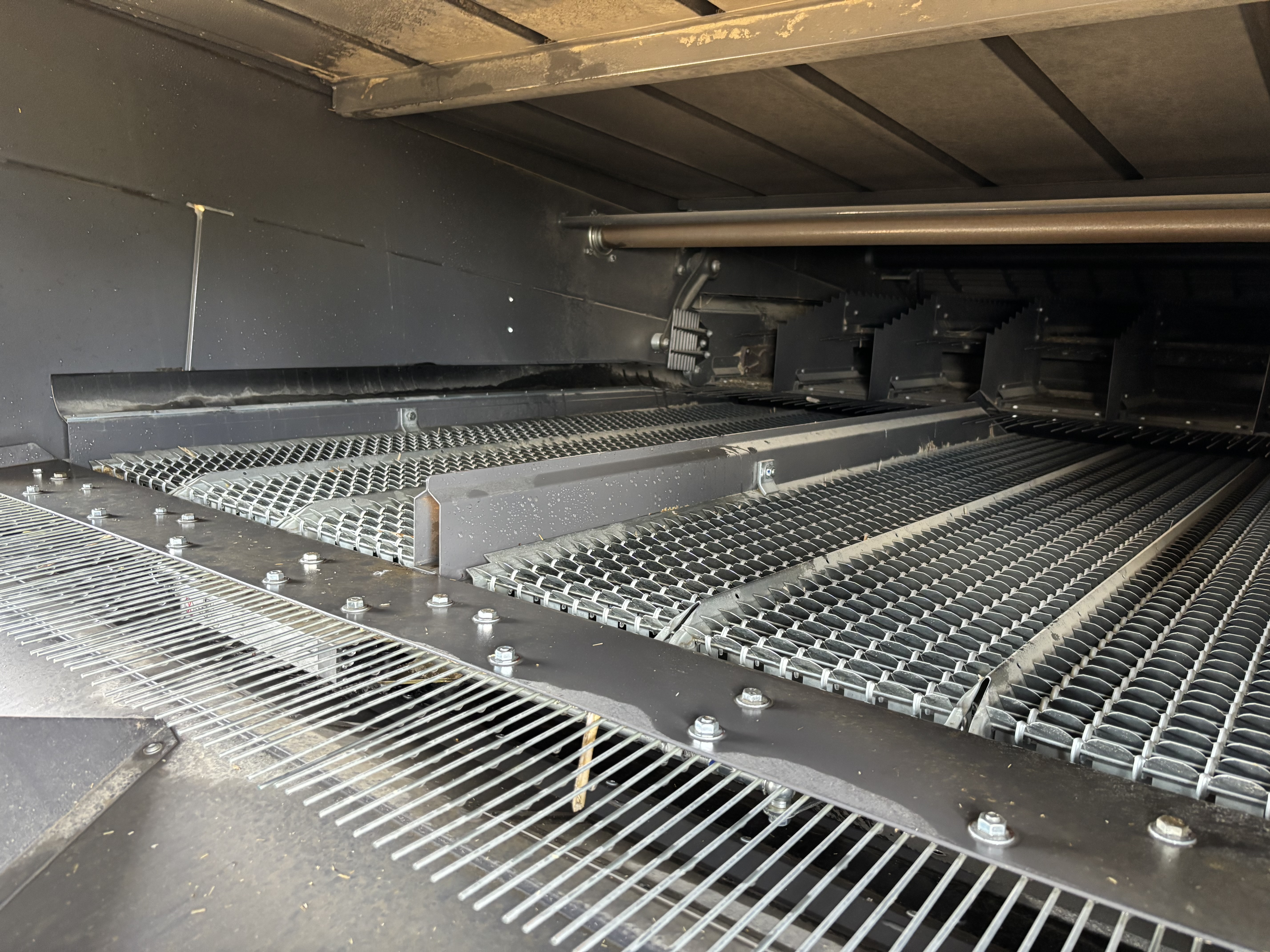 2024 CLAAS 8700TT Combine