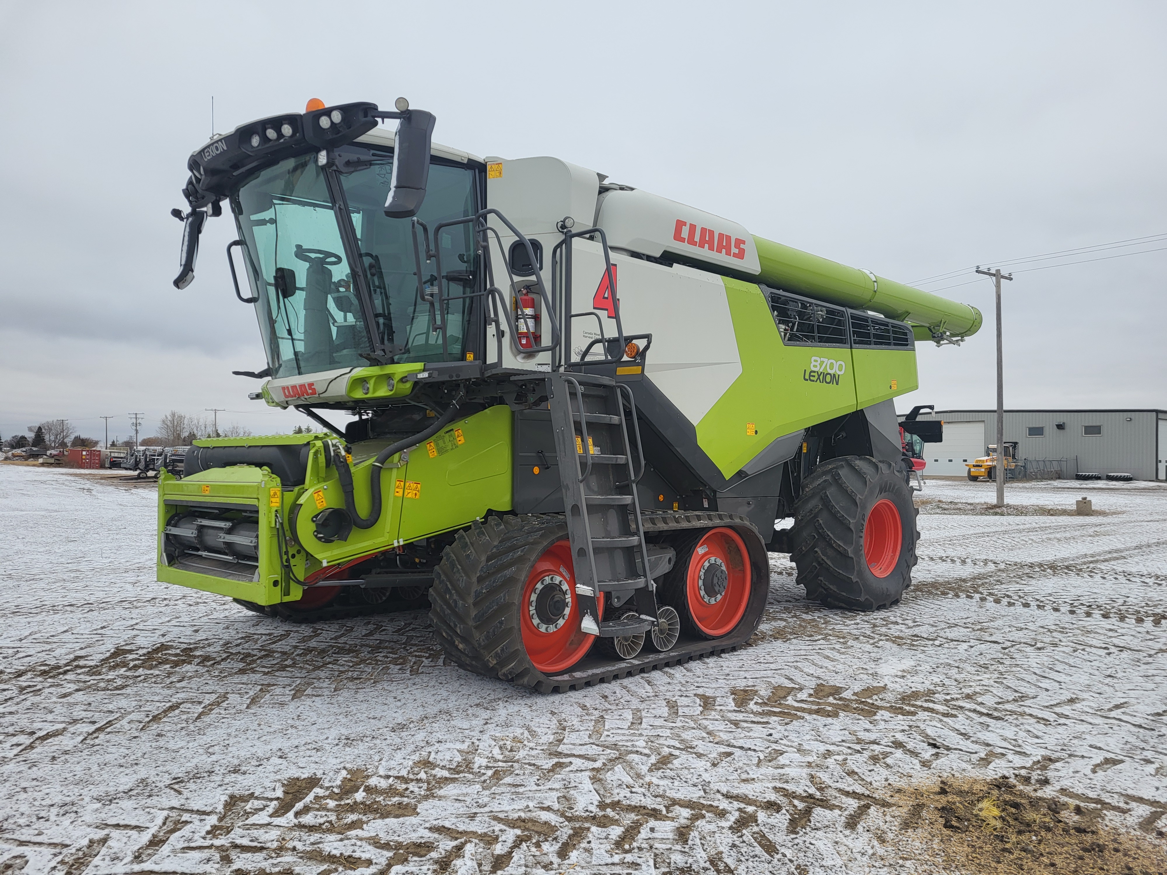 2024 CLAAS 8700TT Combine