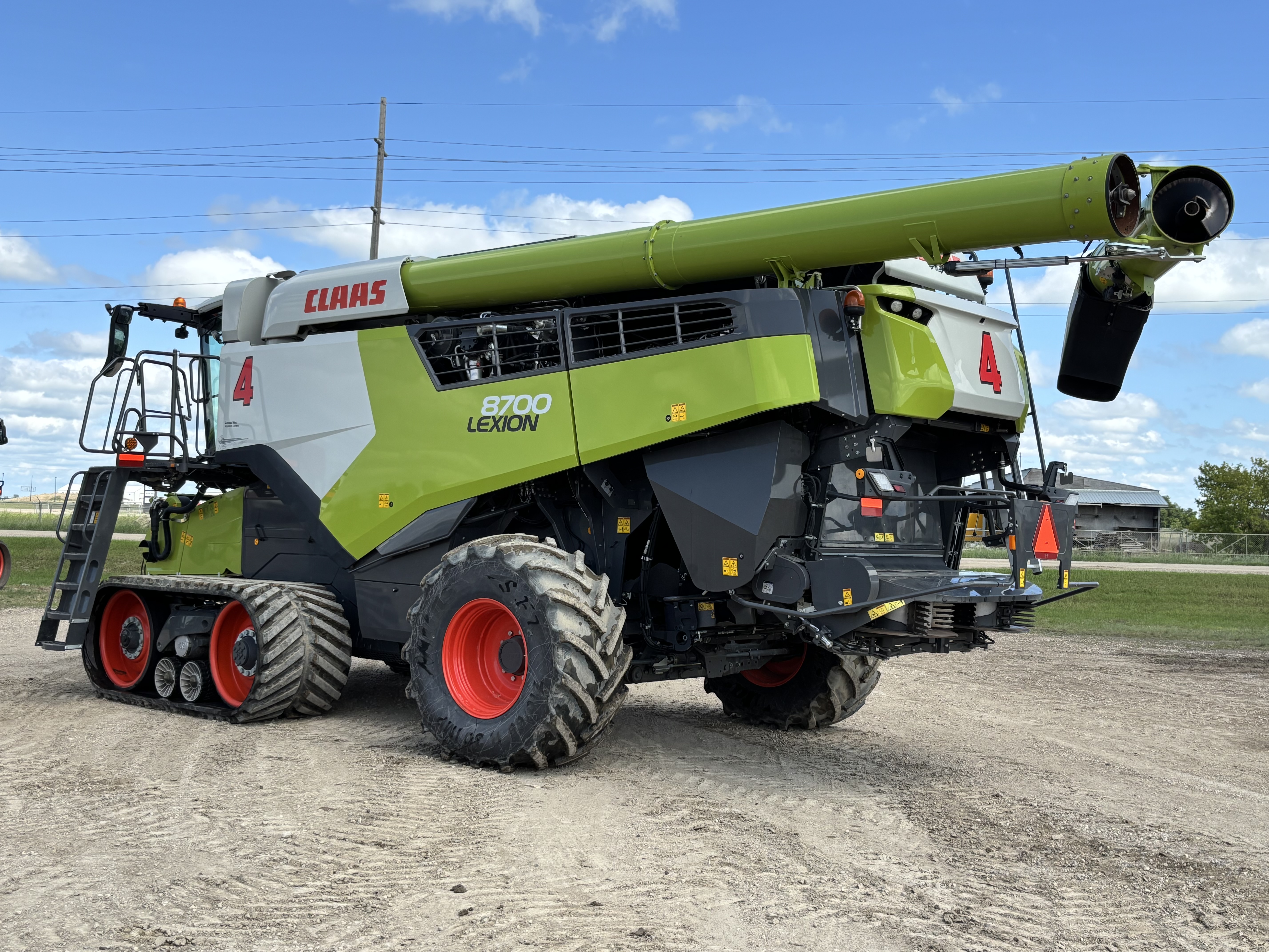 2024 CLAAS 8700TT Combine