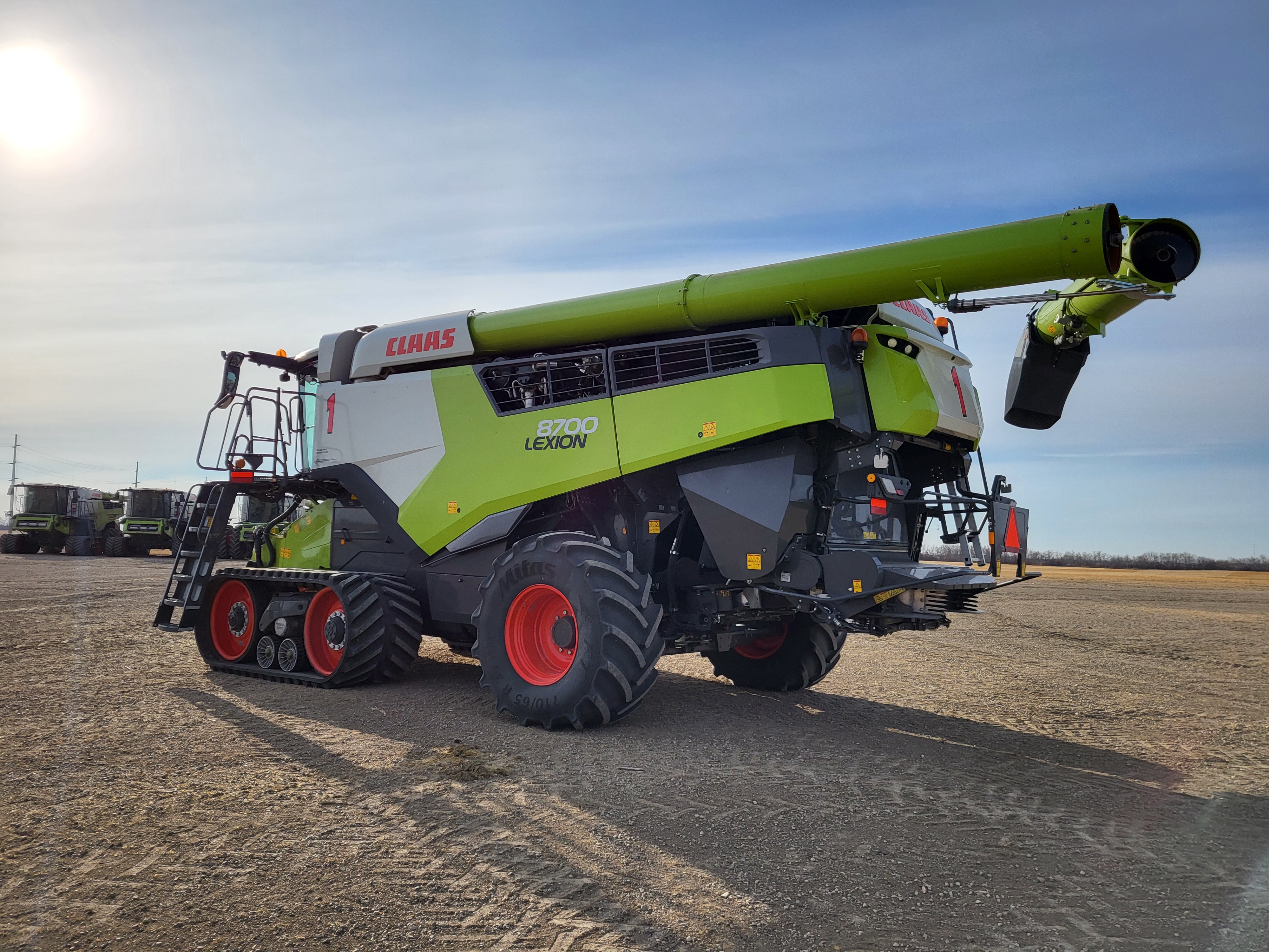 2024 CLAAS 8700TT Combine