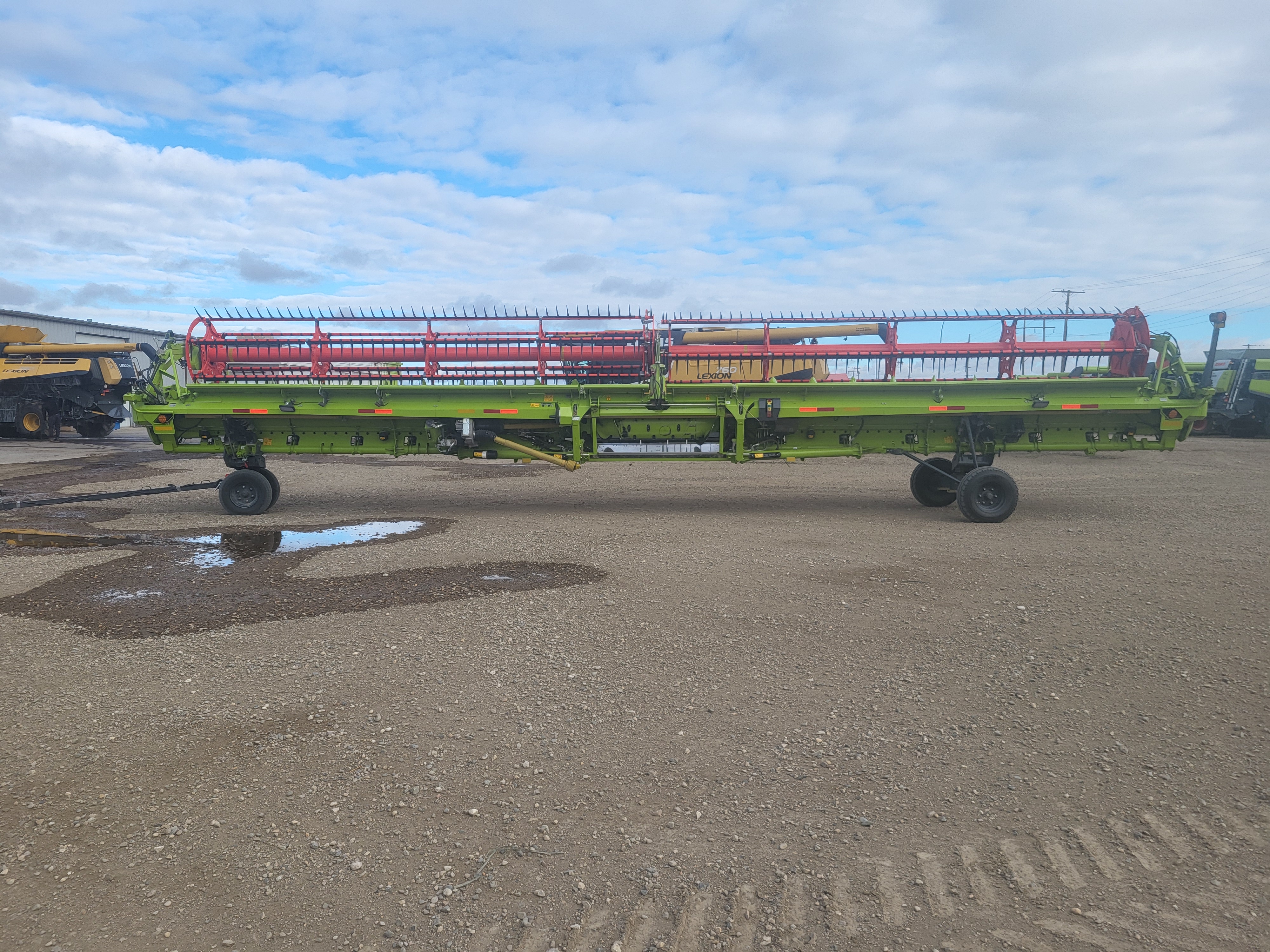 2024 CLAAS Convio Flex 1380 Header Combine