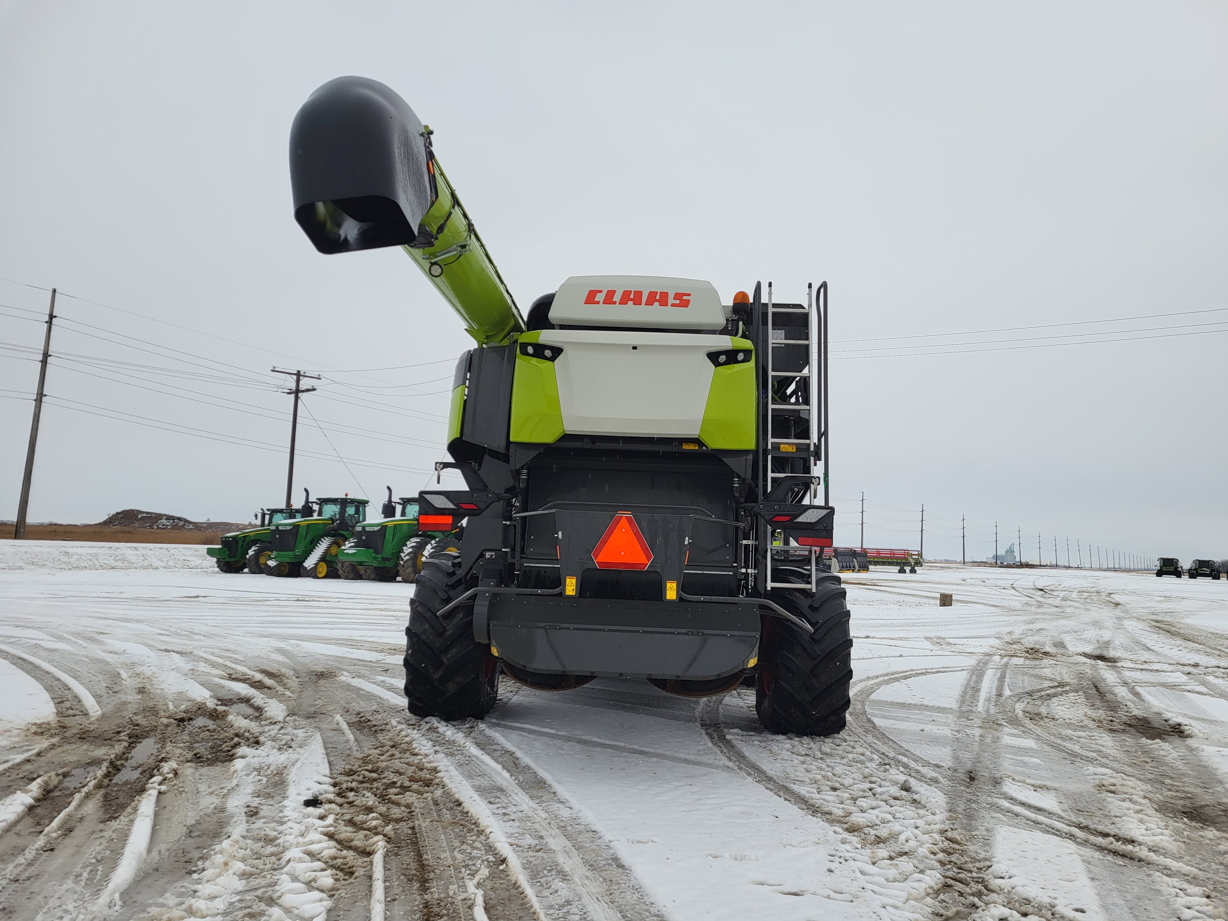 2023 CLAAS 8700TT Combine