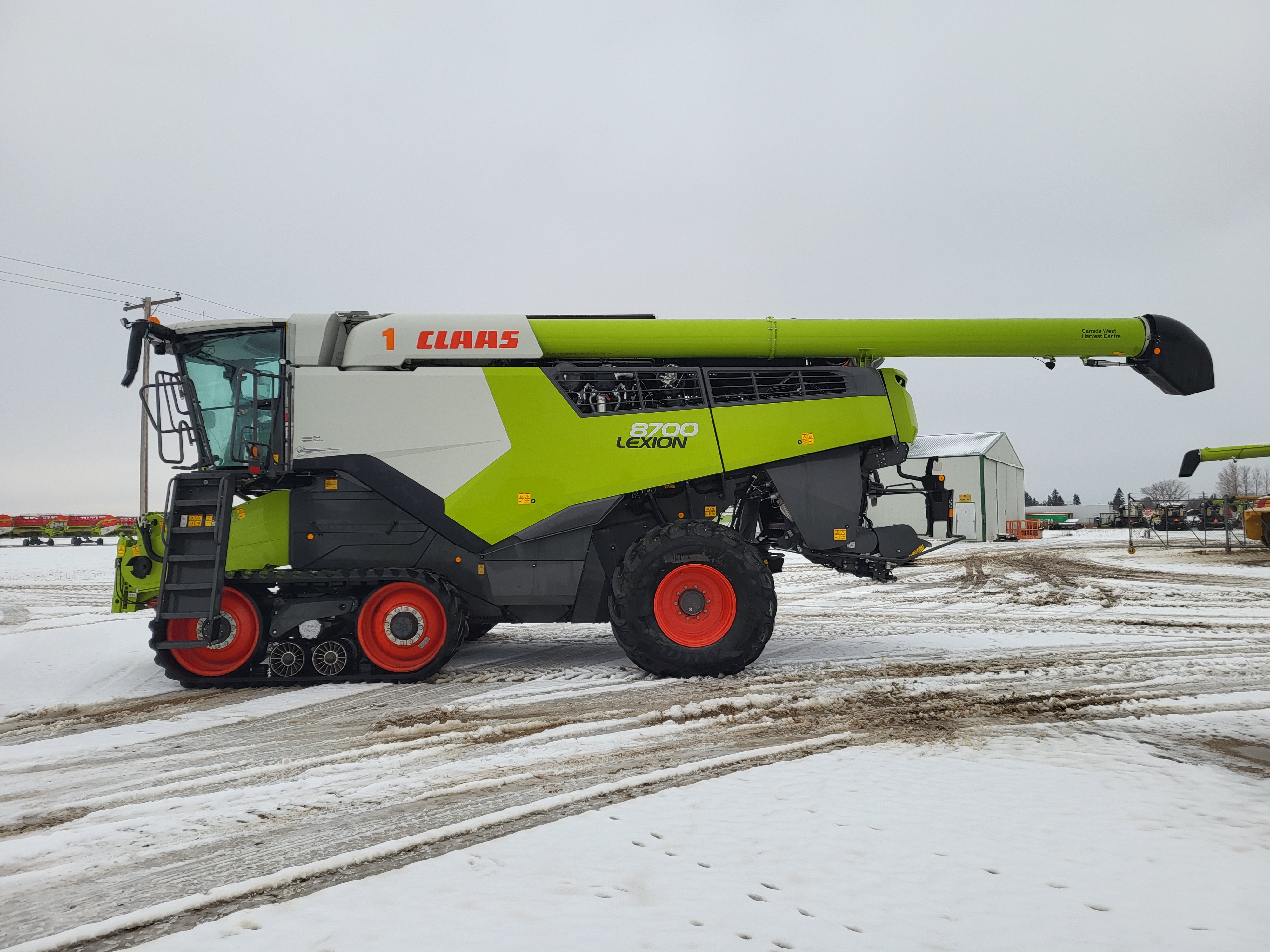 2023 CLAAS 8700TT Combine