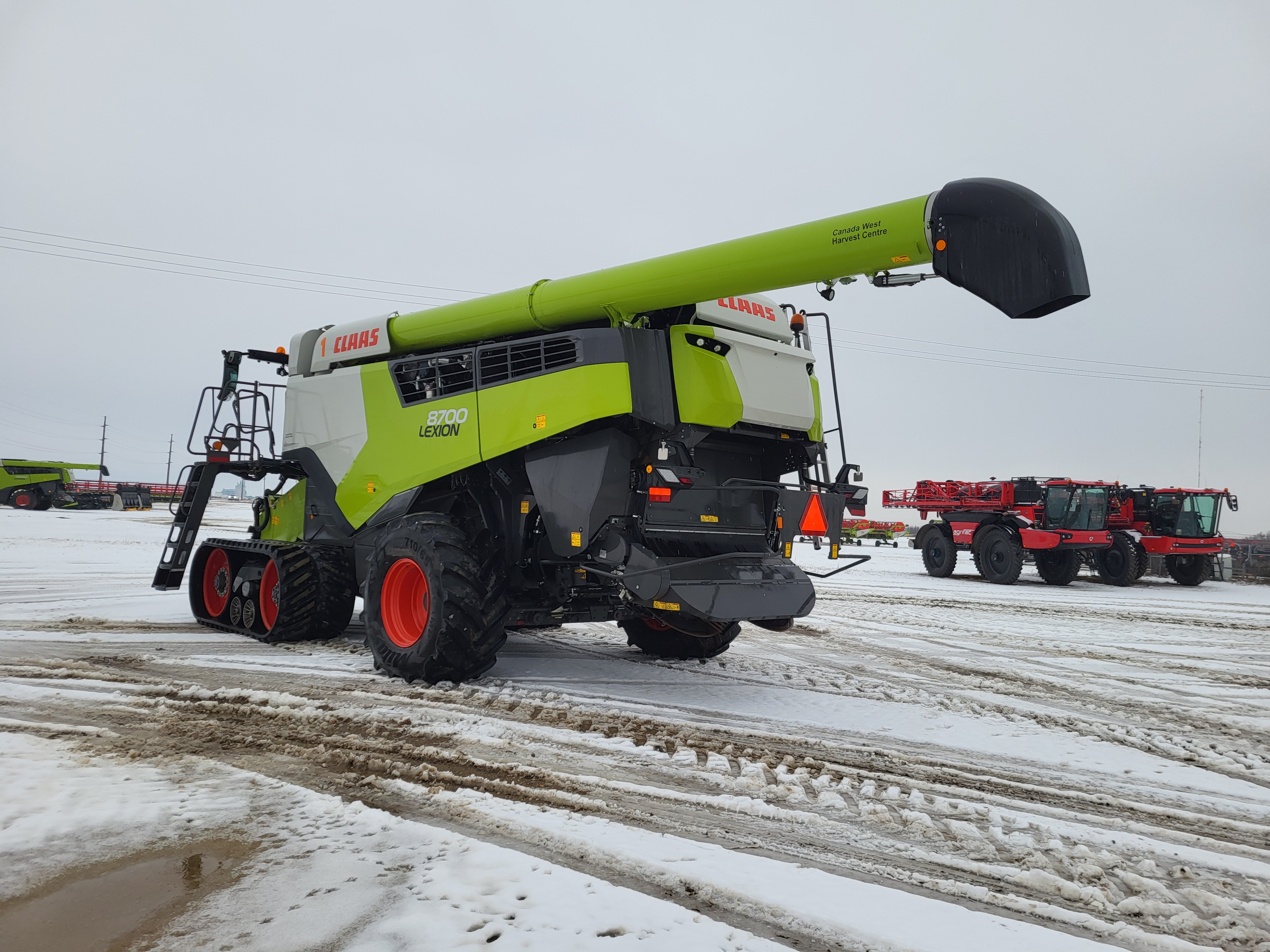 2023 CLAAS 8700TT Combine