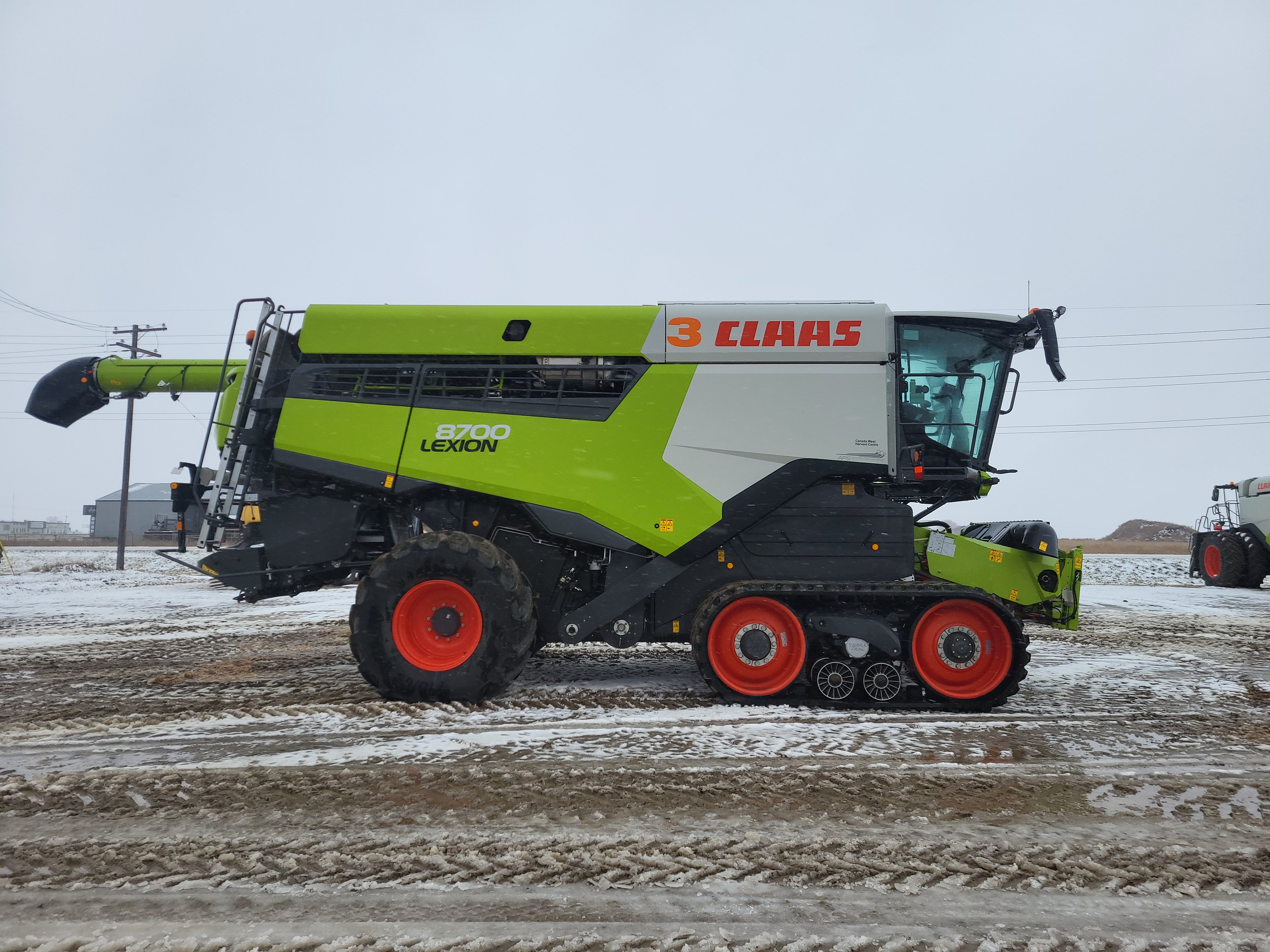 2023 CLAAS 8700TT Combine