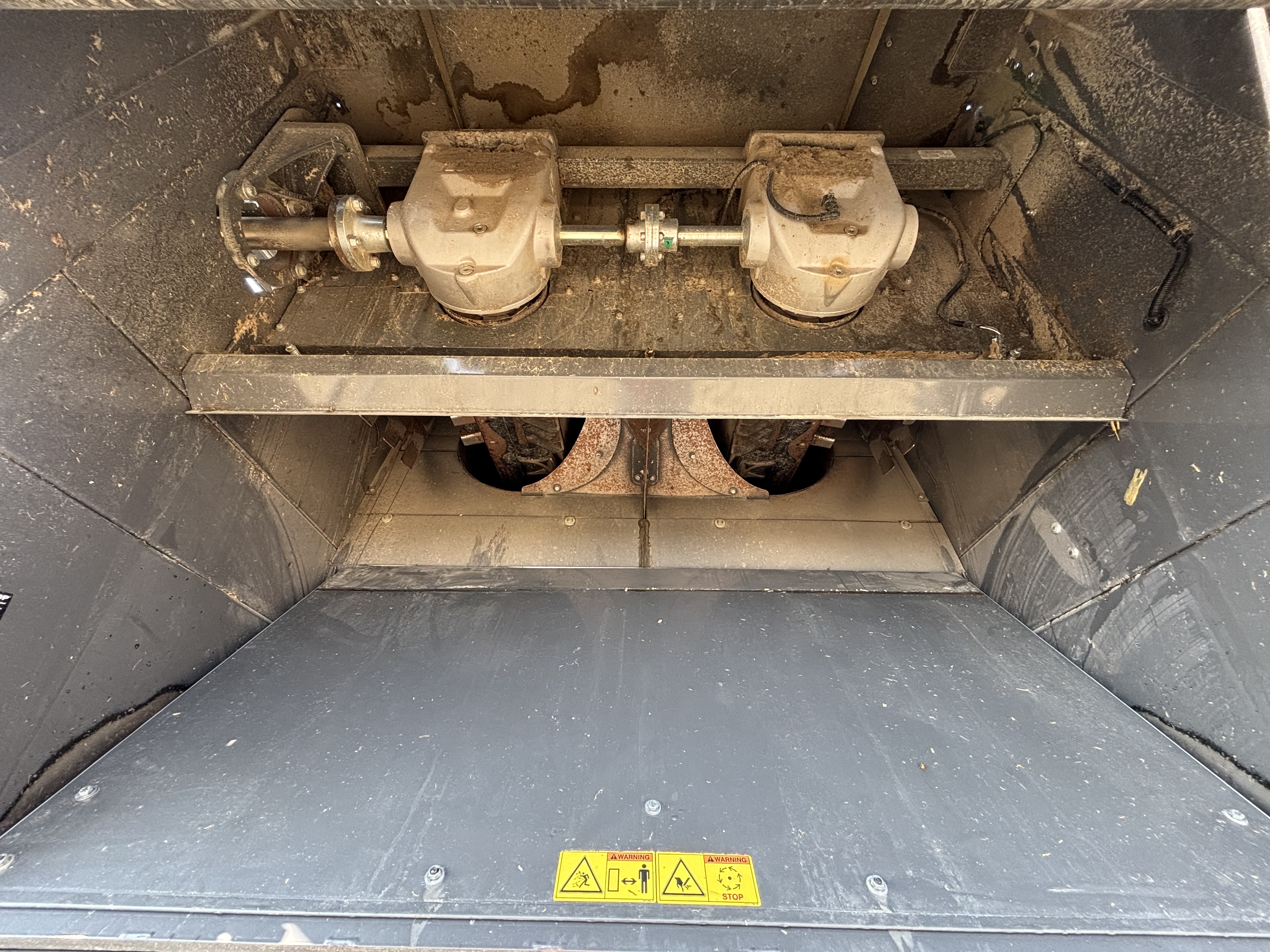 2023 CLAAS 8700TT Combine