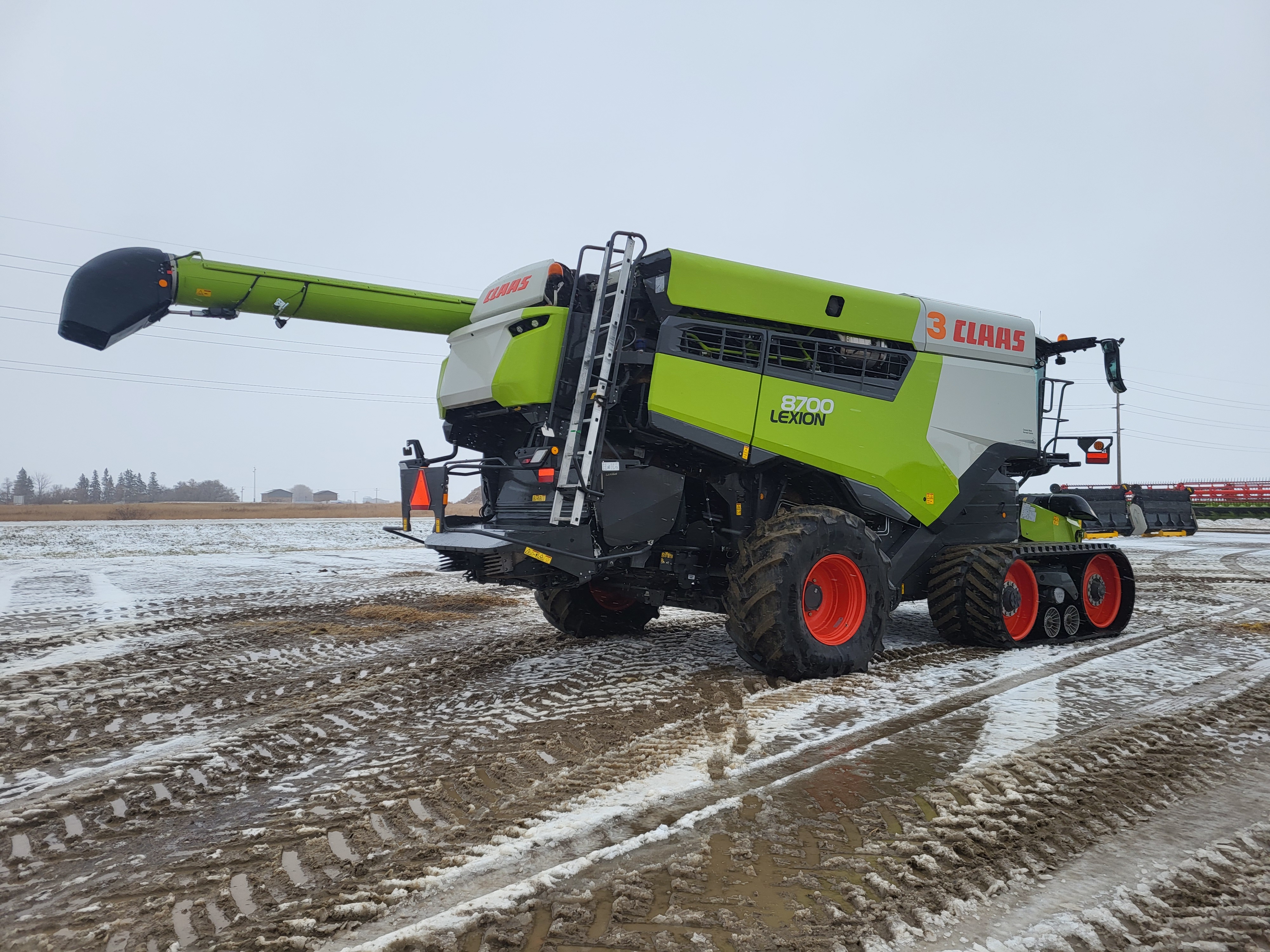 2023 CLAAS 8700TT Combine