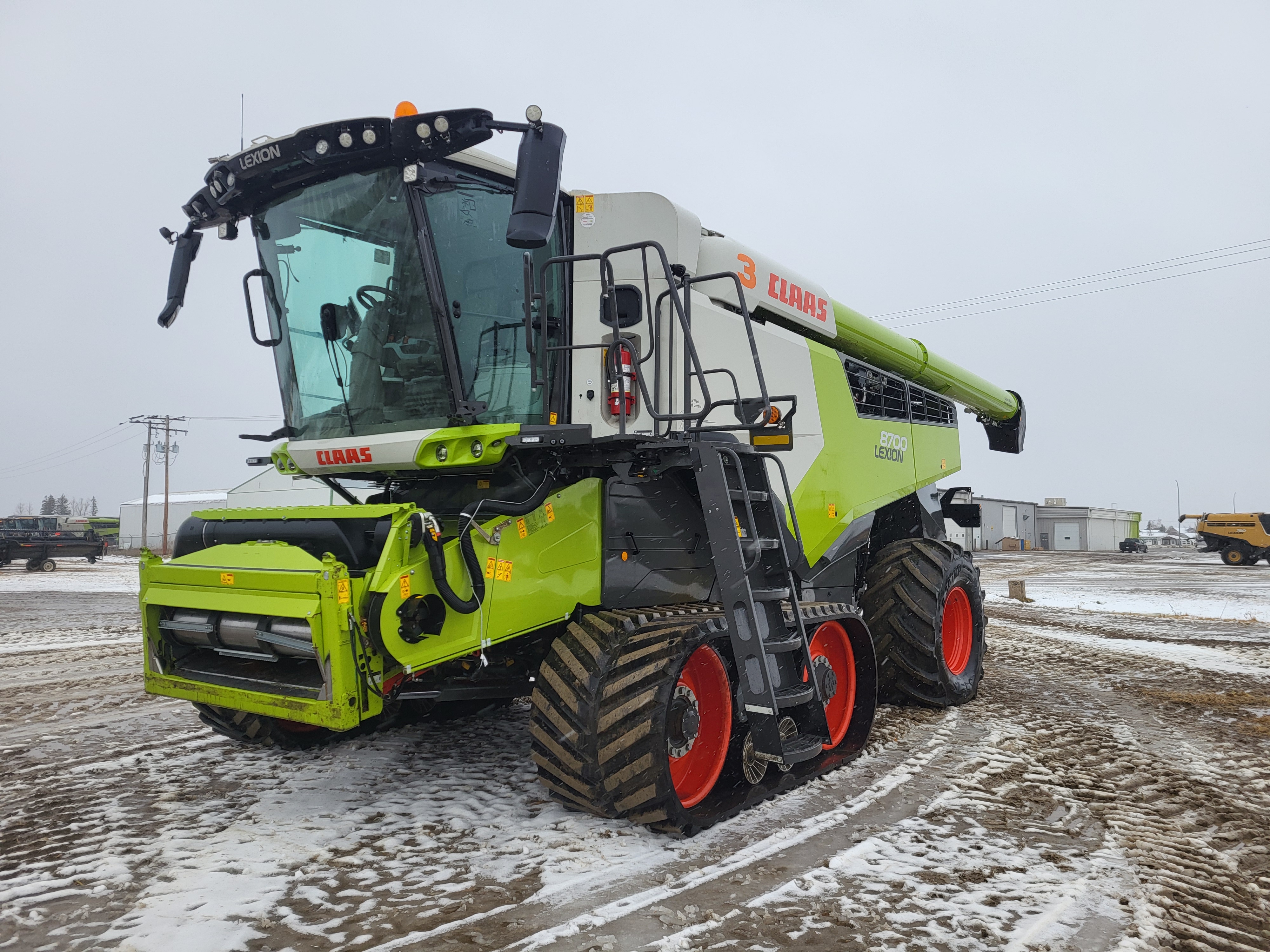 2023 CLAAS 8700TT Combine