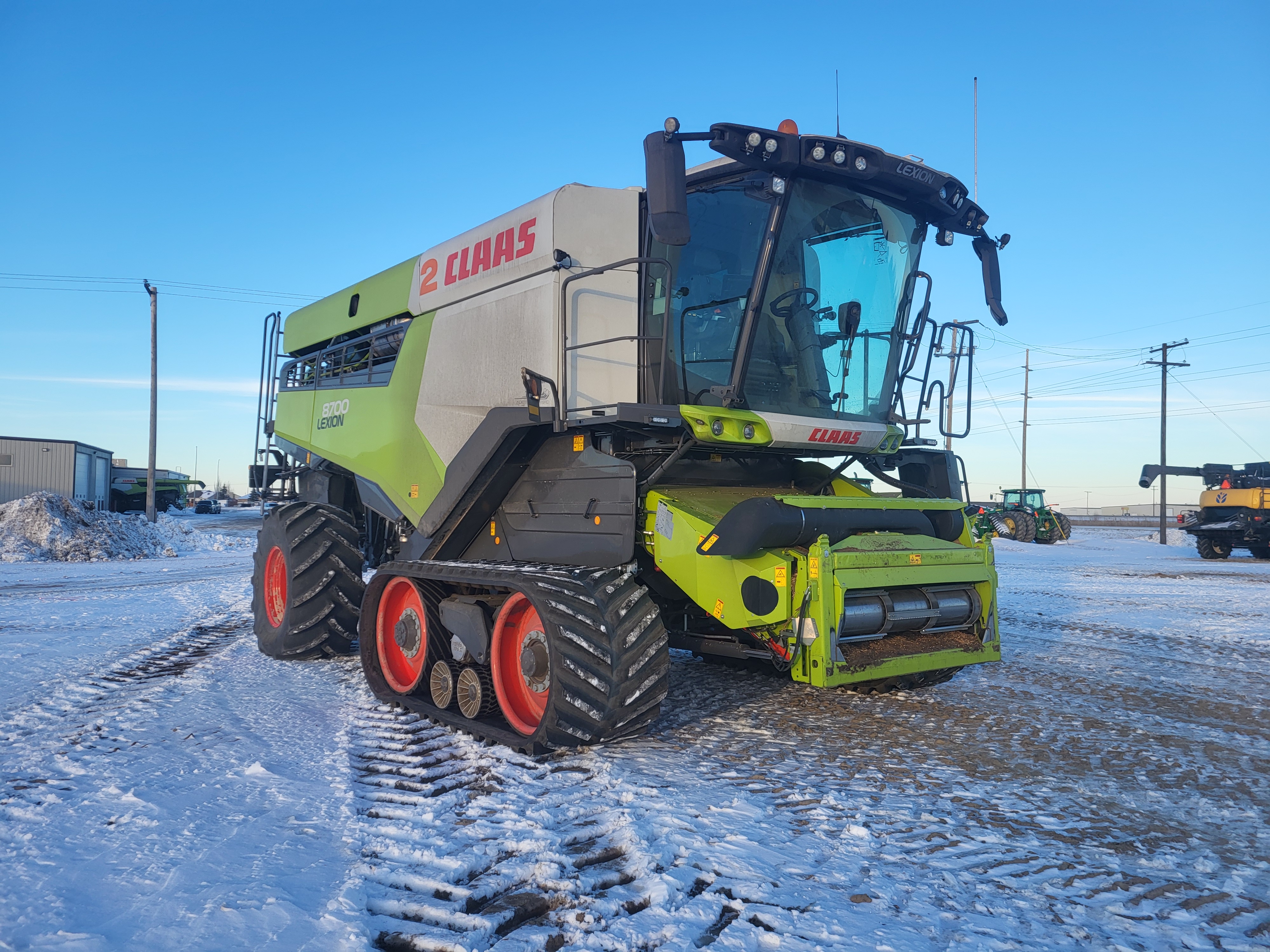 2023 CLAAS 8700TT Combine