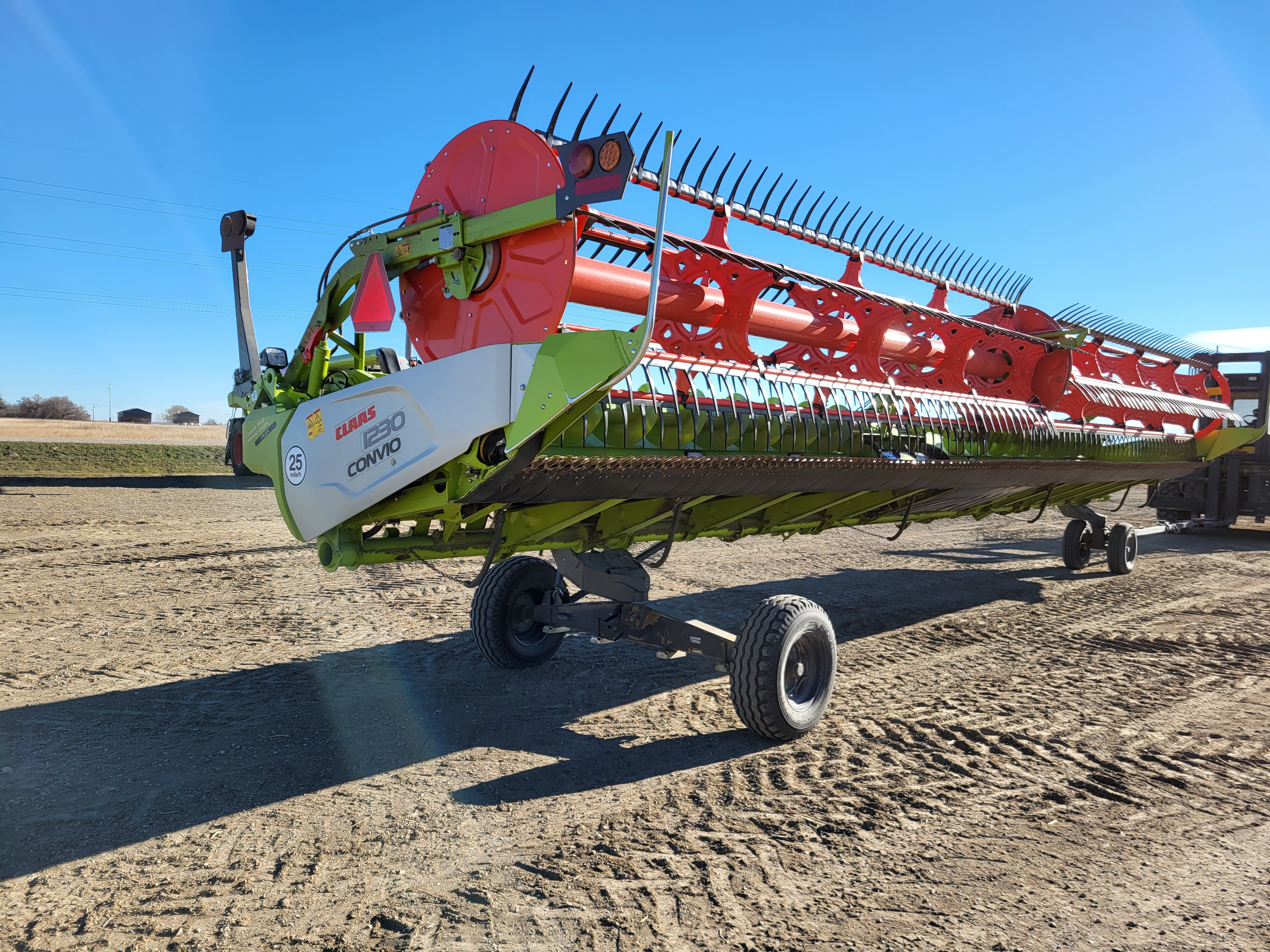 CLAAS Convio Flex 1230 Header Combine