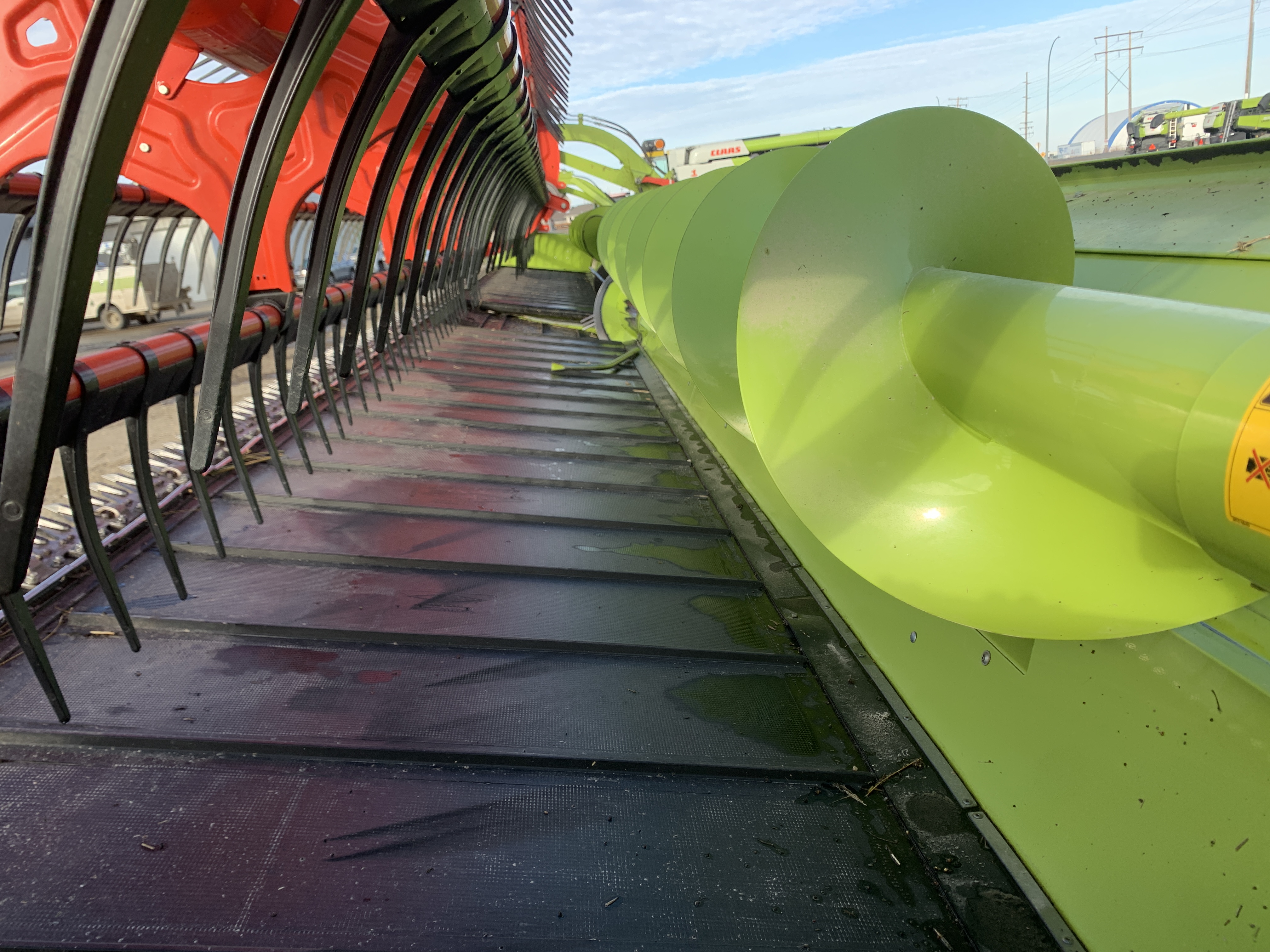 2024 CLAAS Convio Flex 1230 Header Combine