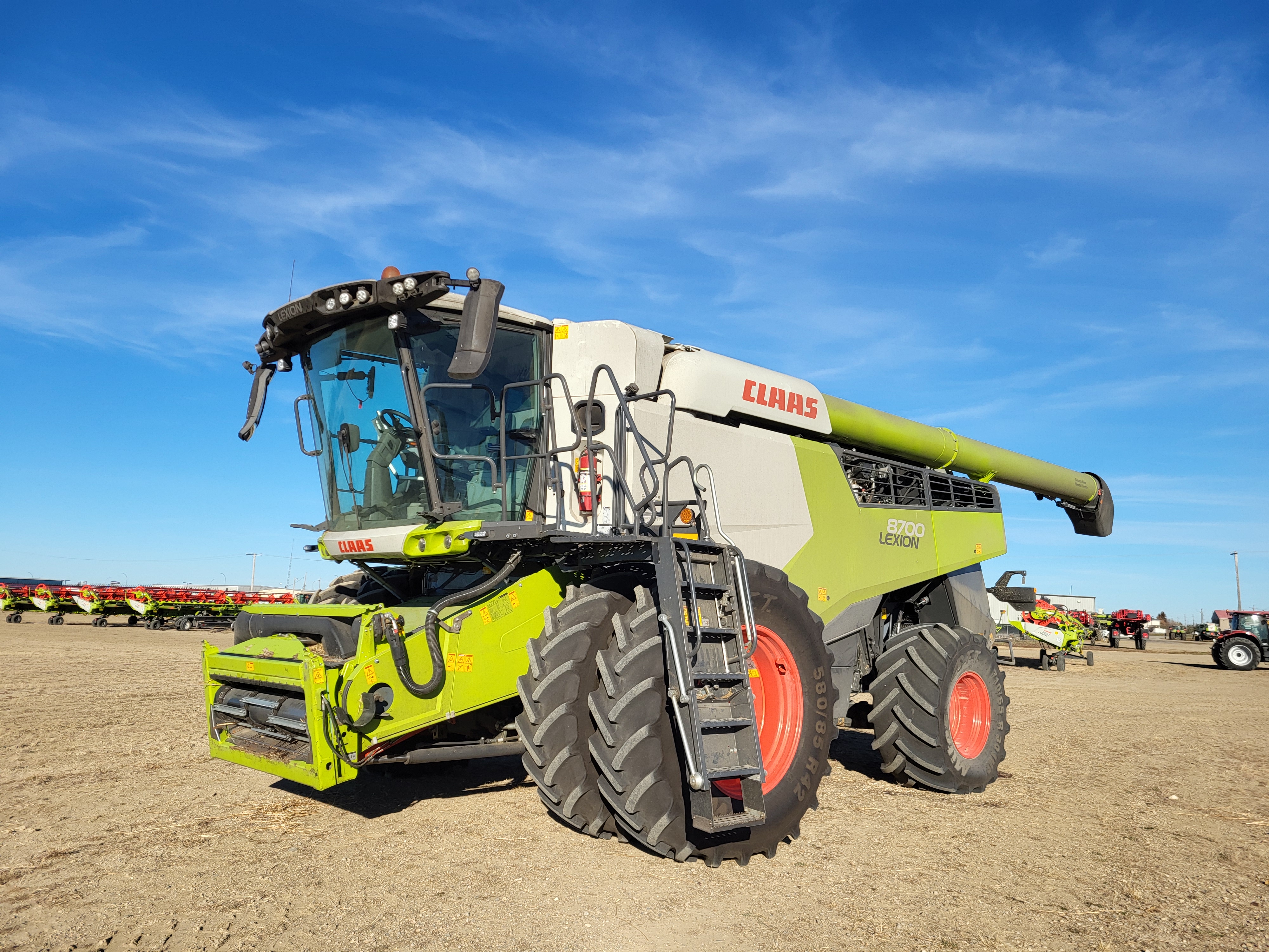 2024 CLAAS 8700 Combine