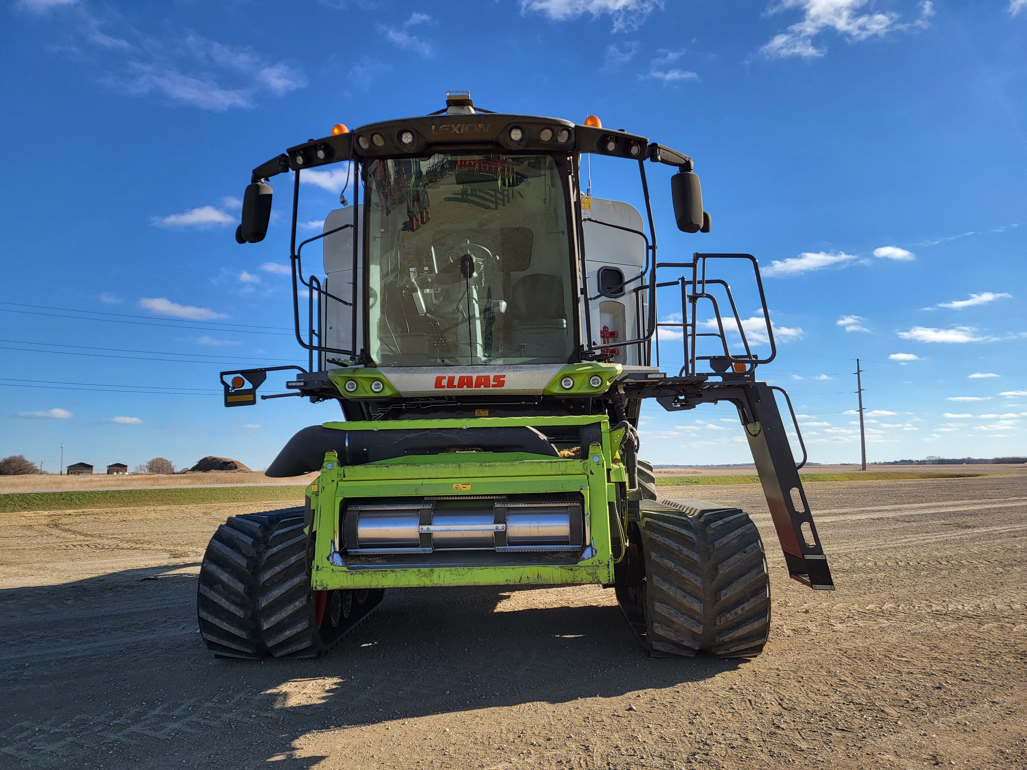 2022 CLAAS 8700TT Combine