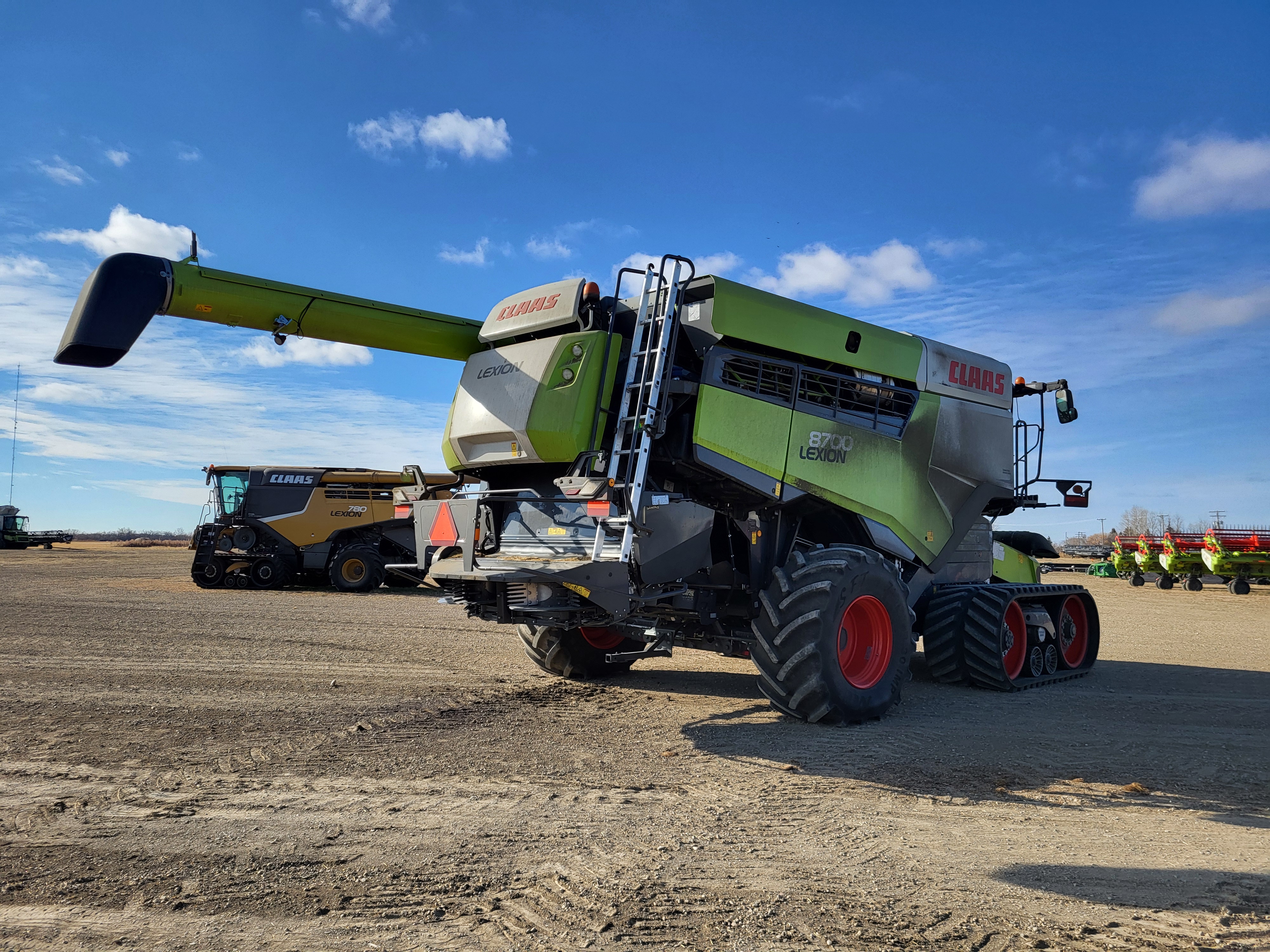 2022 CLAAS 8700TT Combine